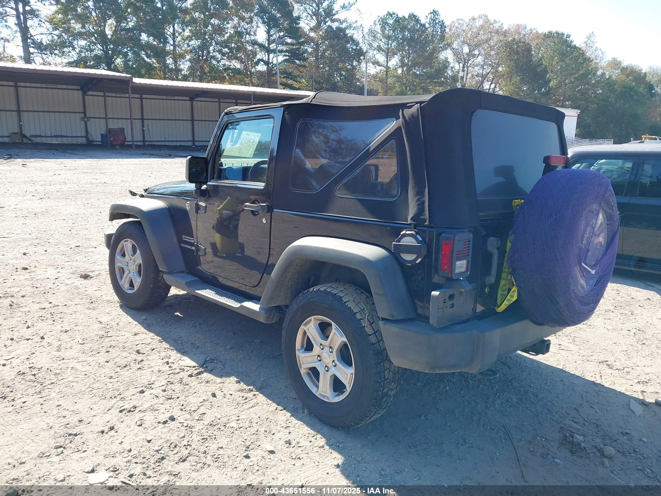 JEEP WRANGLER image 3