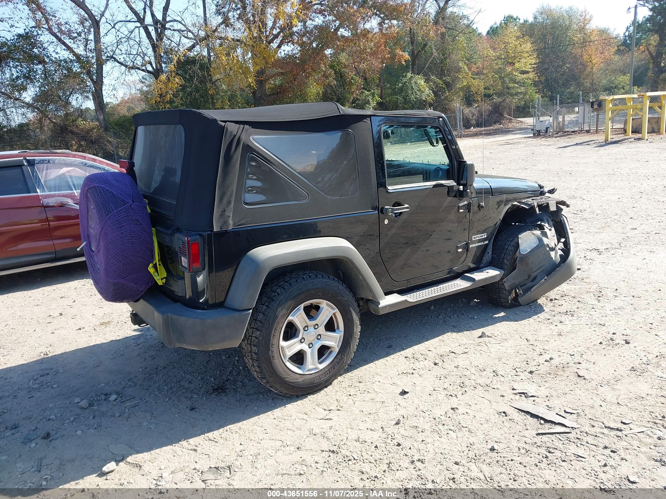 JEEP WRANGLER image 4