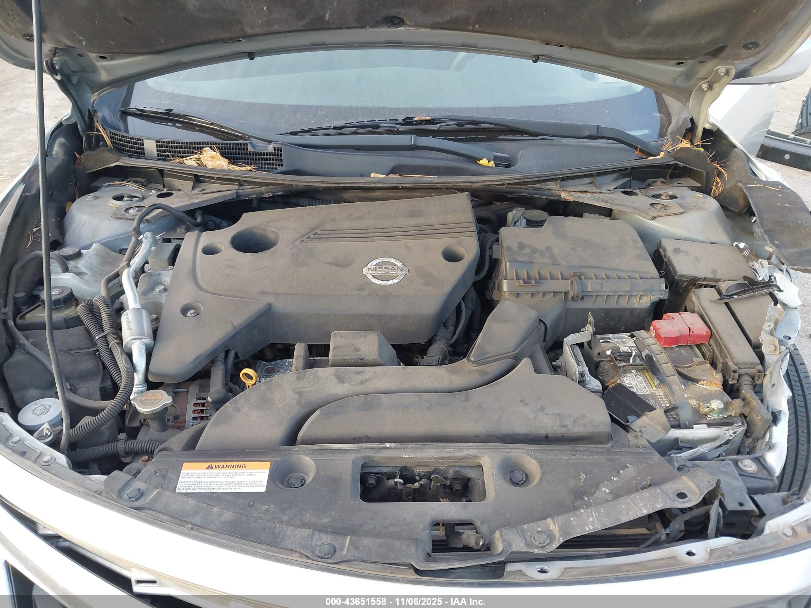 NISSAN ALTIMA image 10