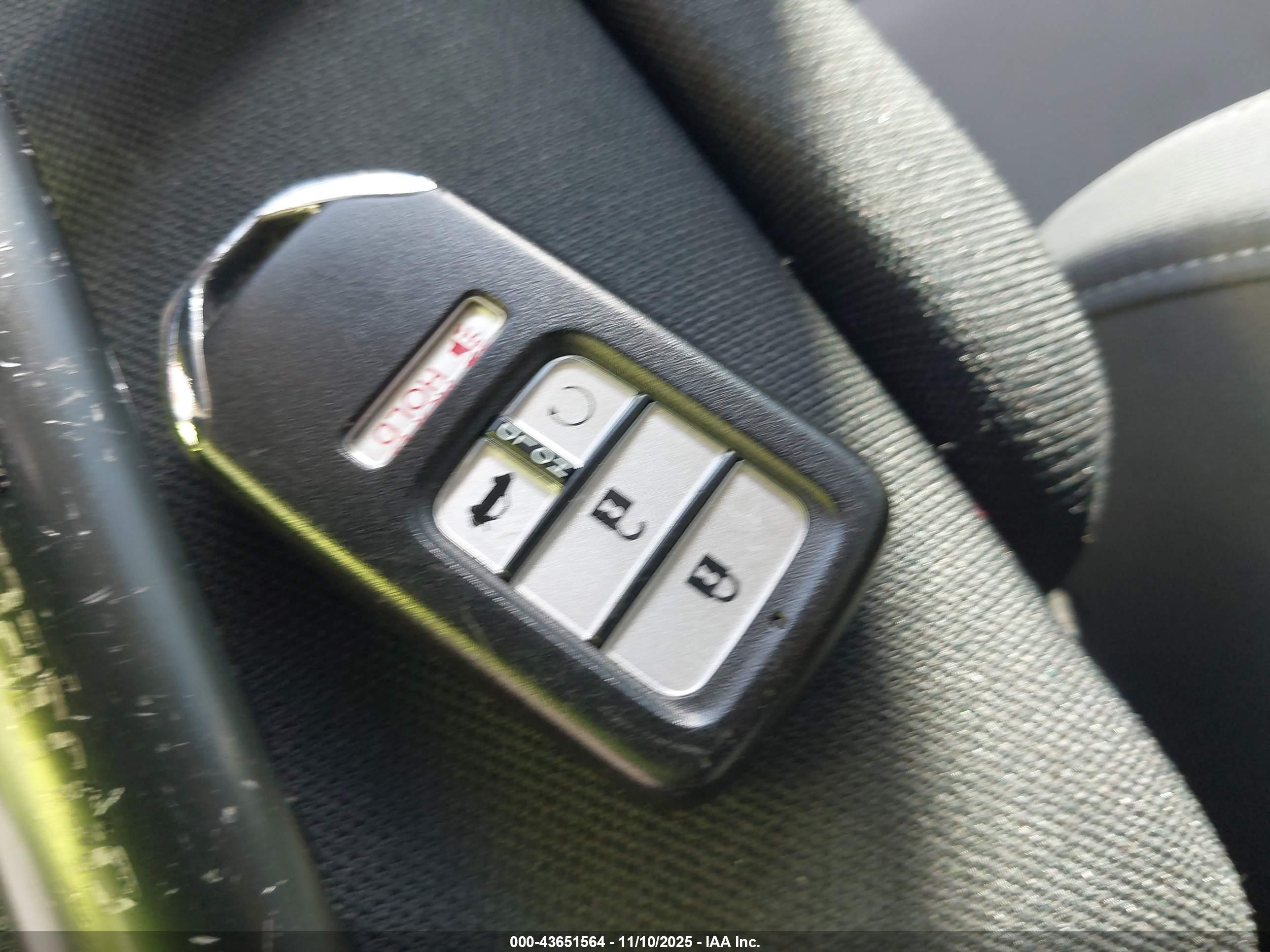 HONDA CIVIC image 11