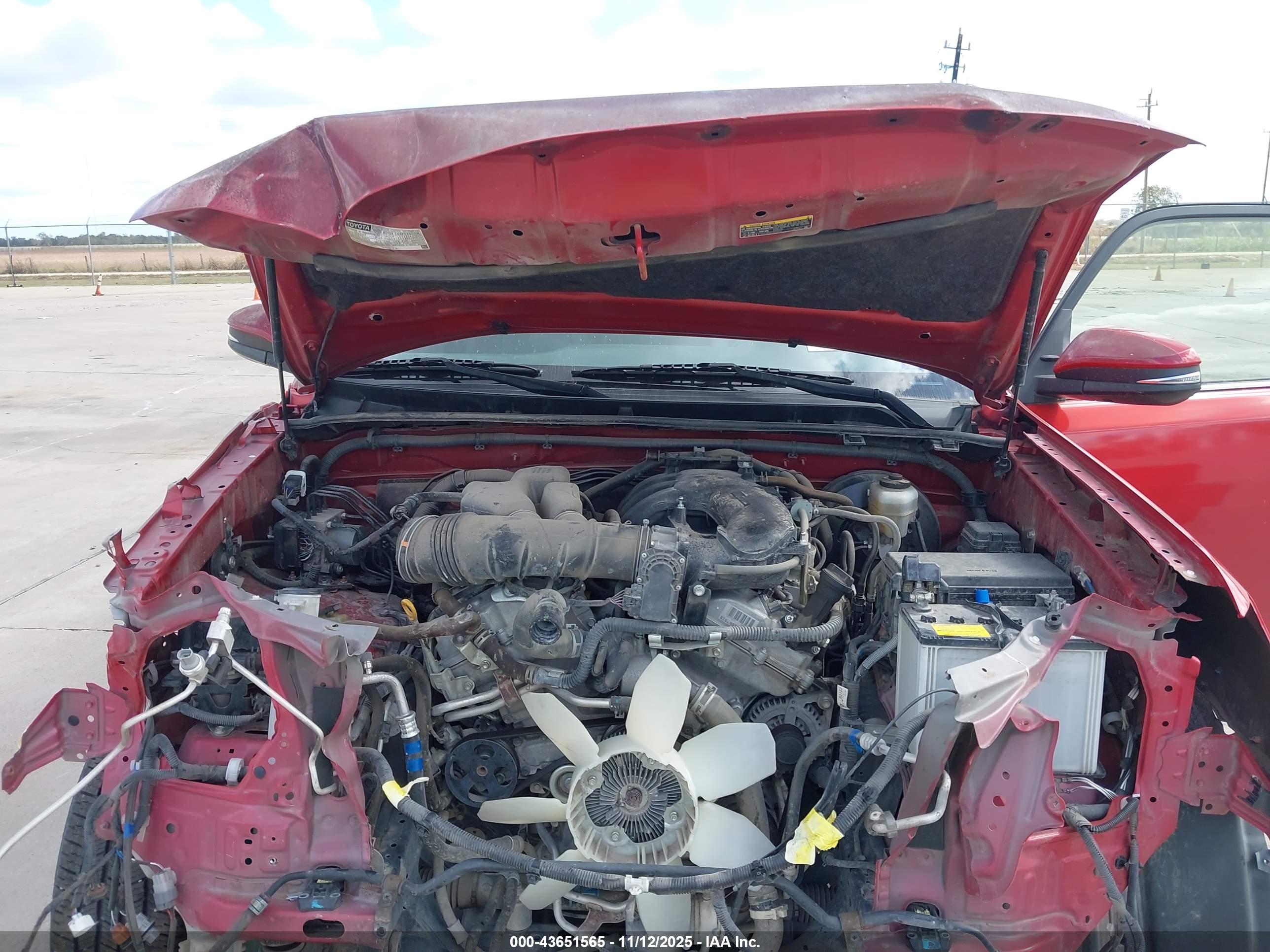 TOYOTA 4RUNNER image 10
