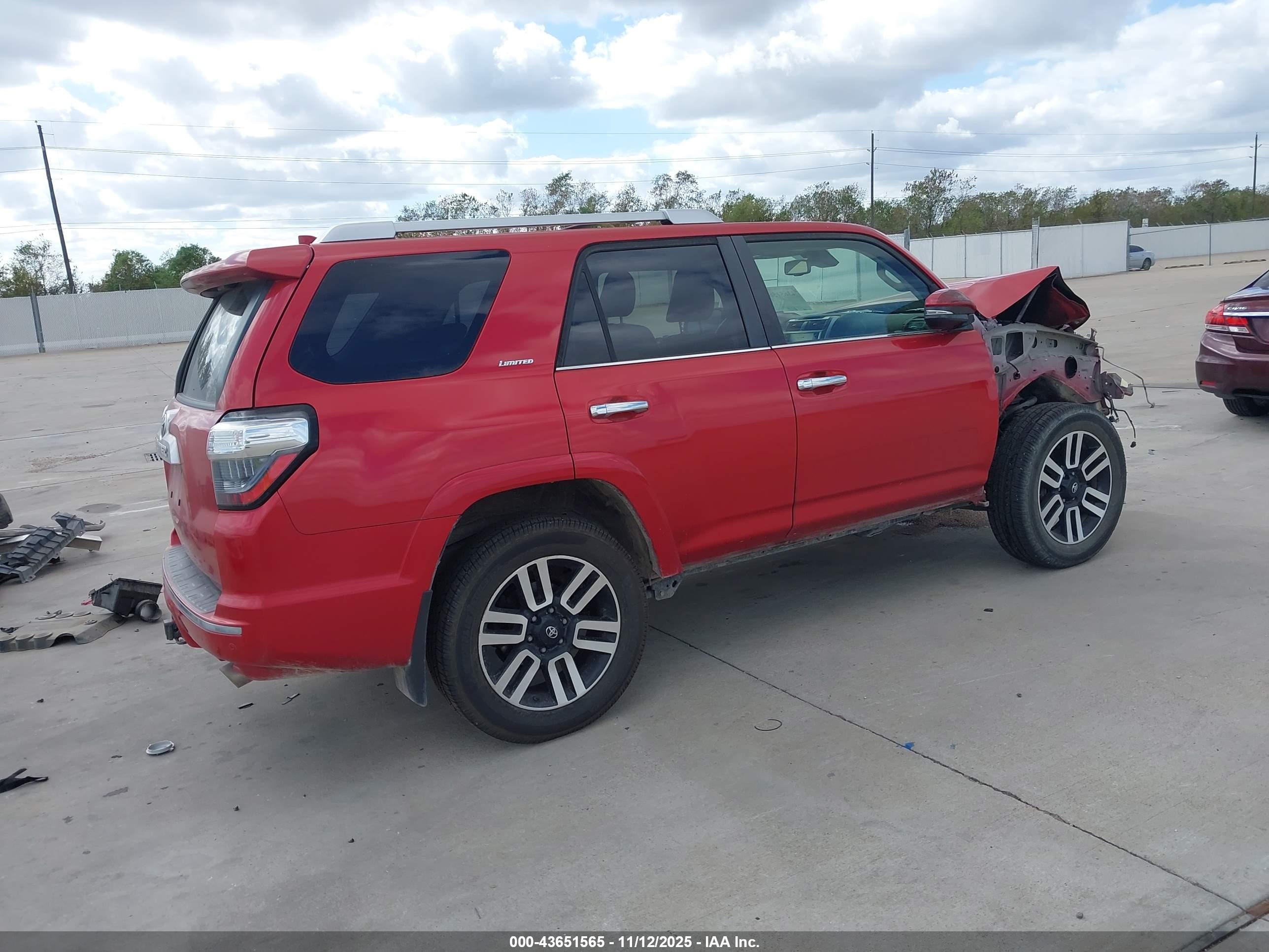 TOYOTA 4RUNNER image 4