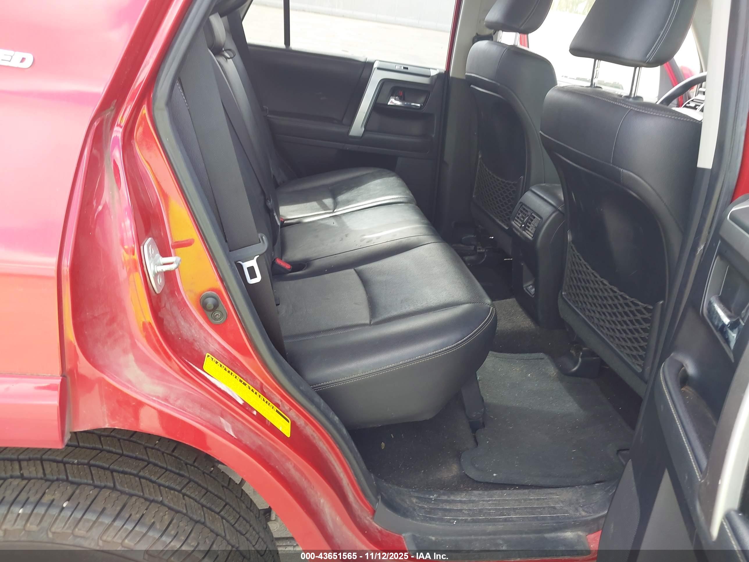 TOYOTA 4RUNNER image 8