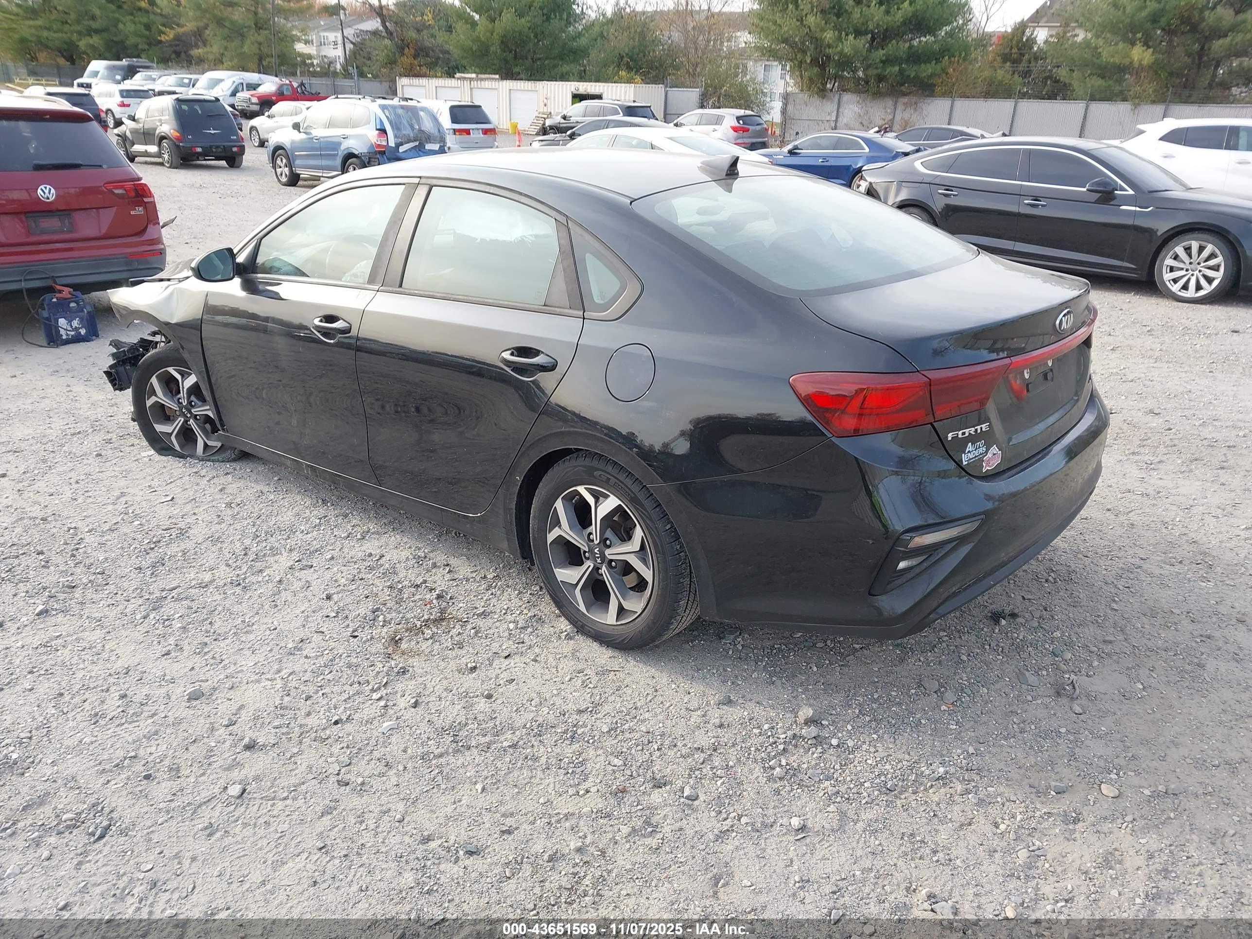 KIA FORTE image 3