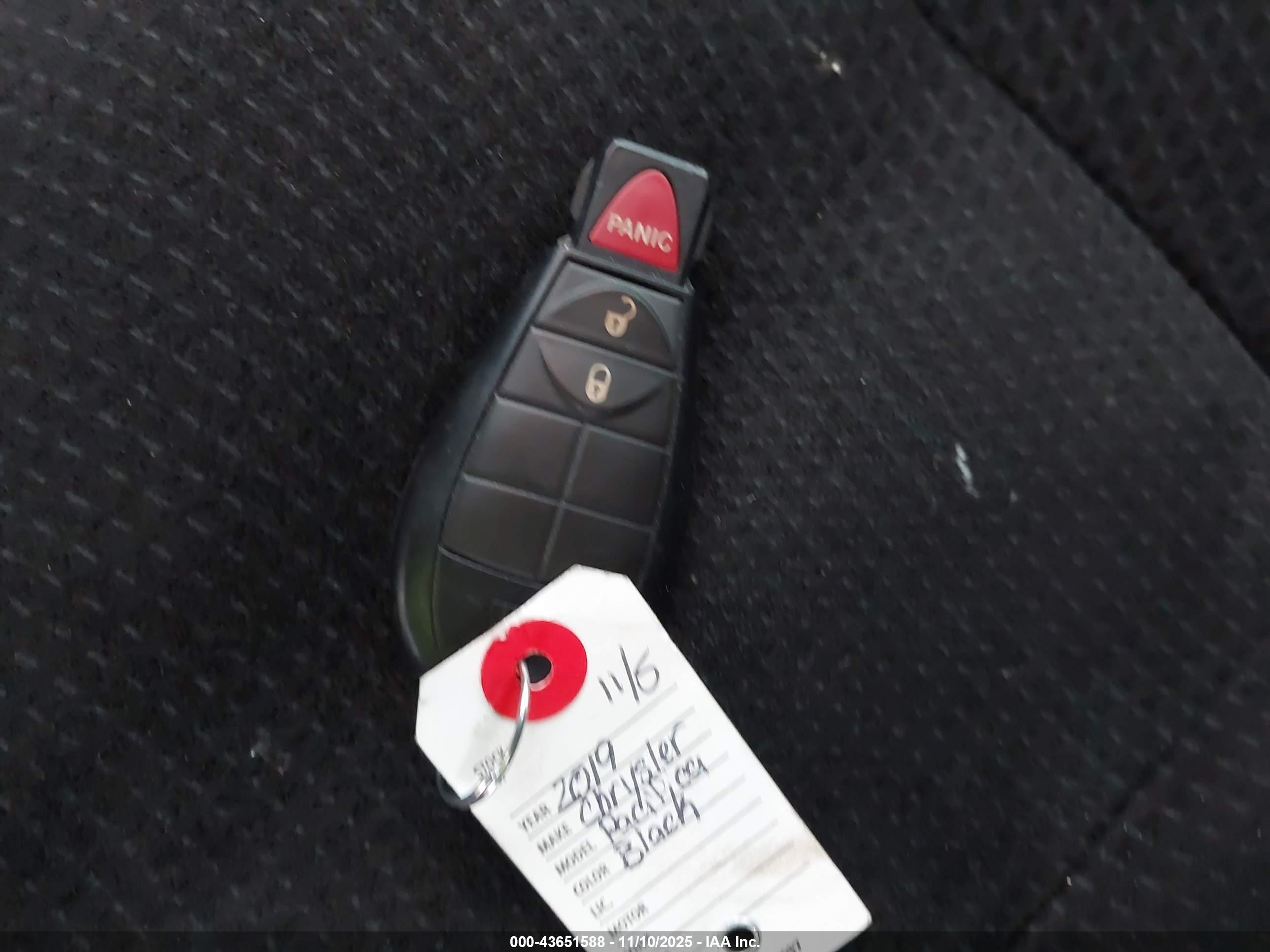 DODGE GRAND image 11