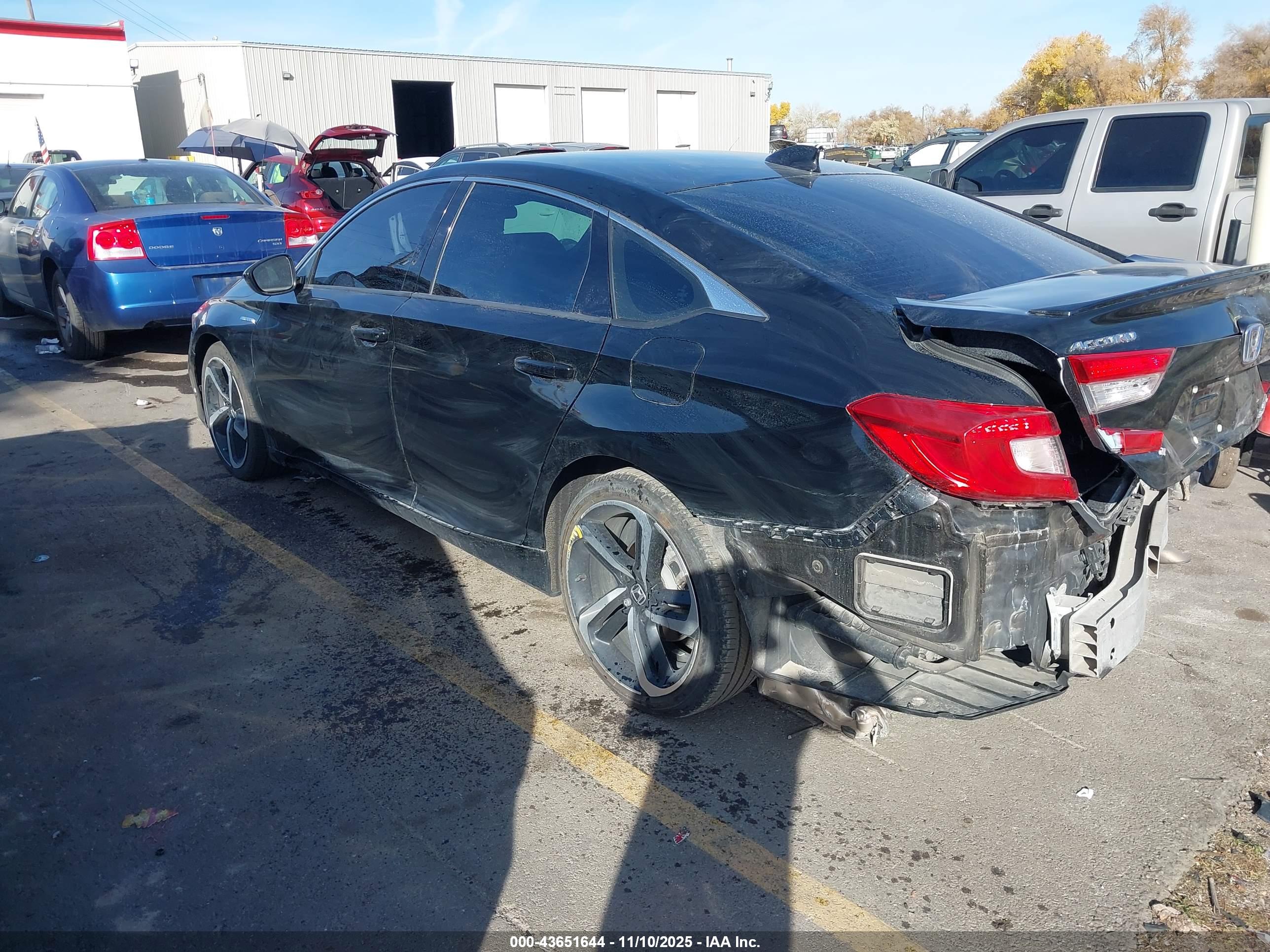 HONDA ACCORD image 3