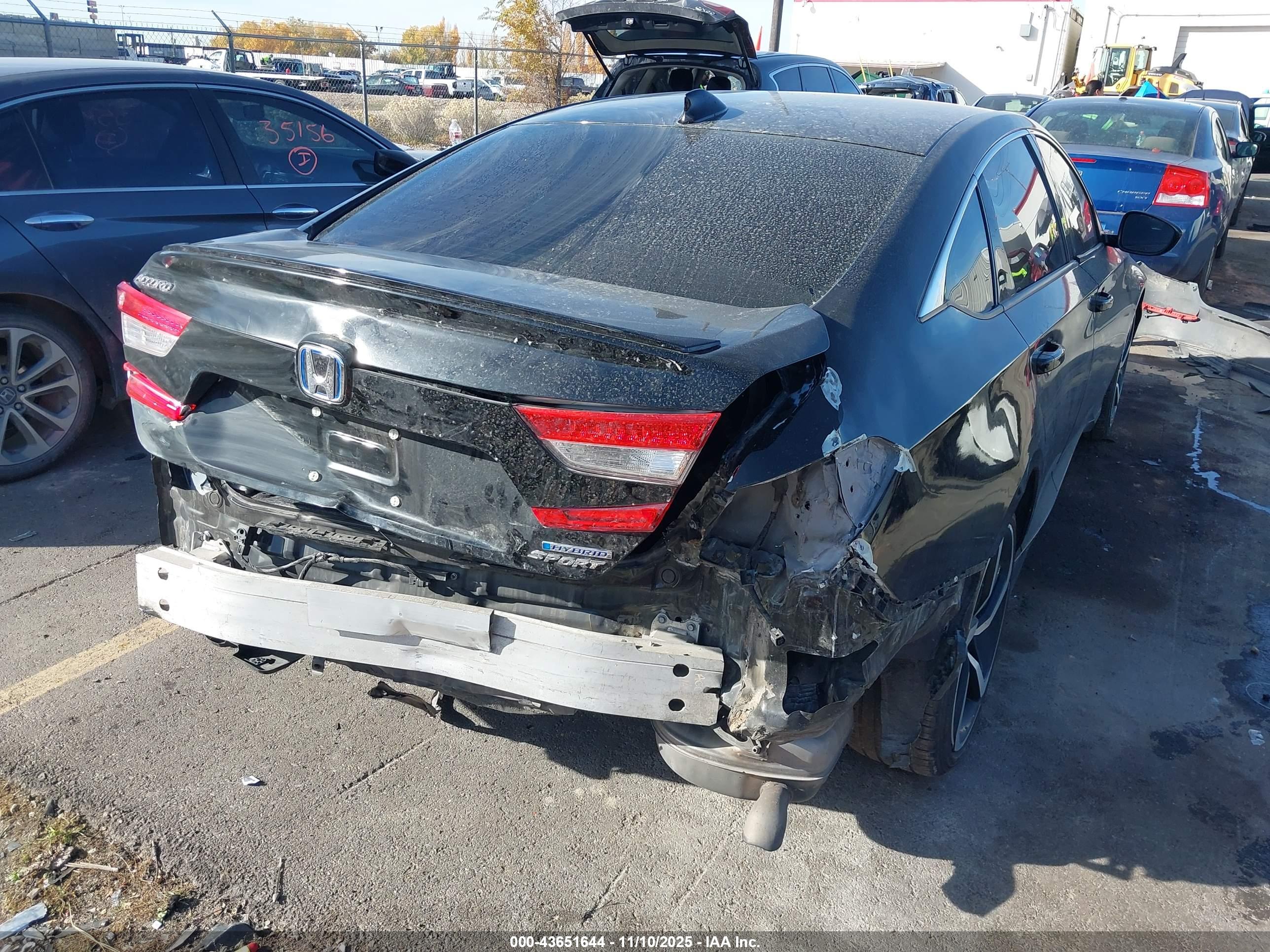 HONDA ACCORD image 6