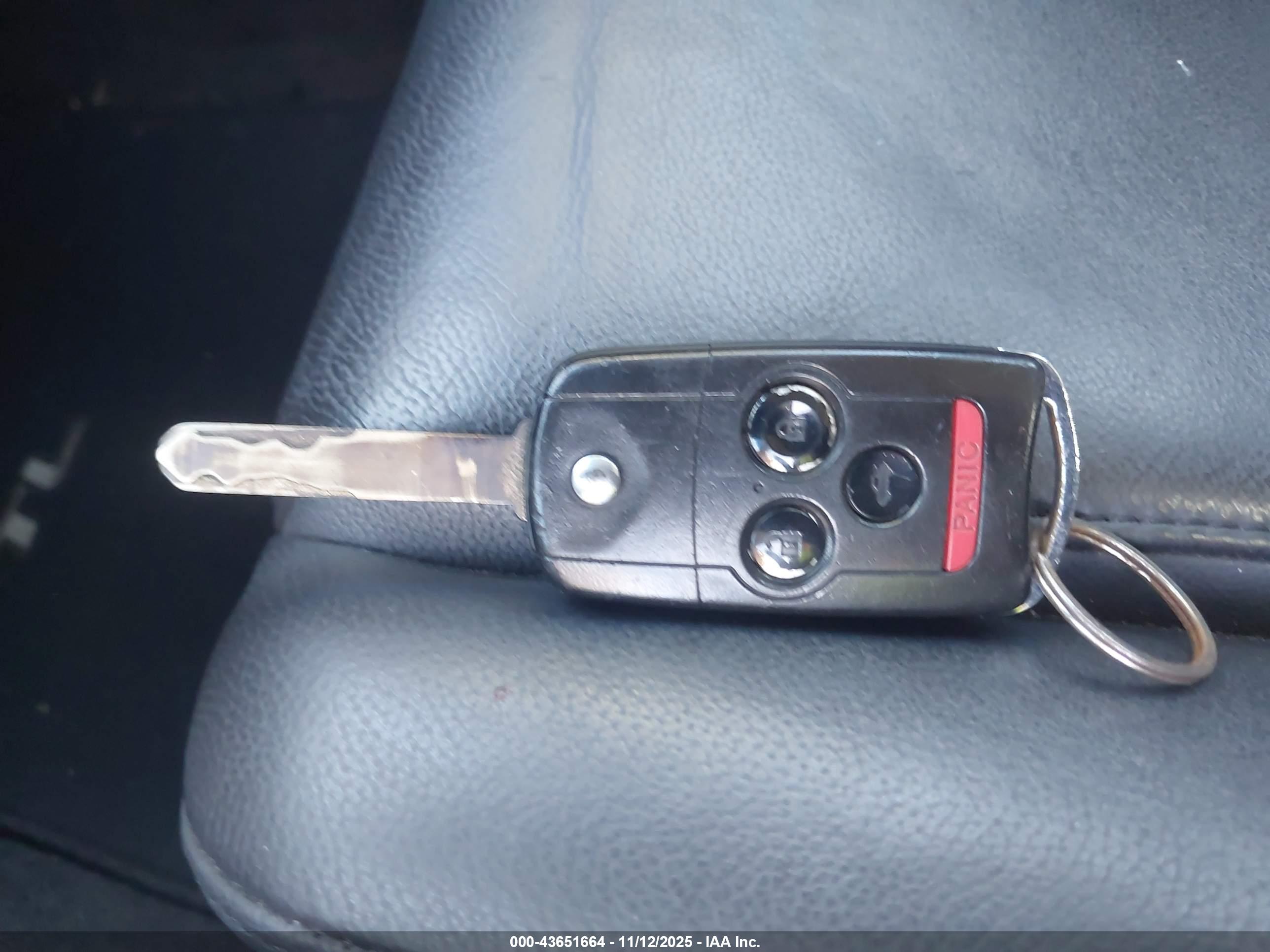 ACURA TL image 11
