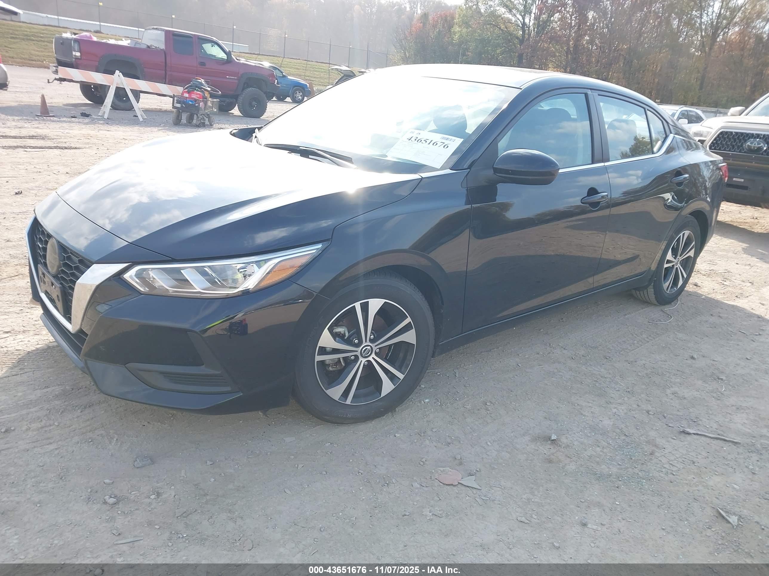 NISSAN SENTRA image 2