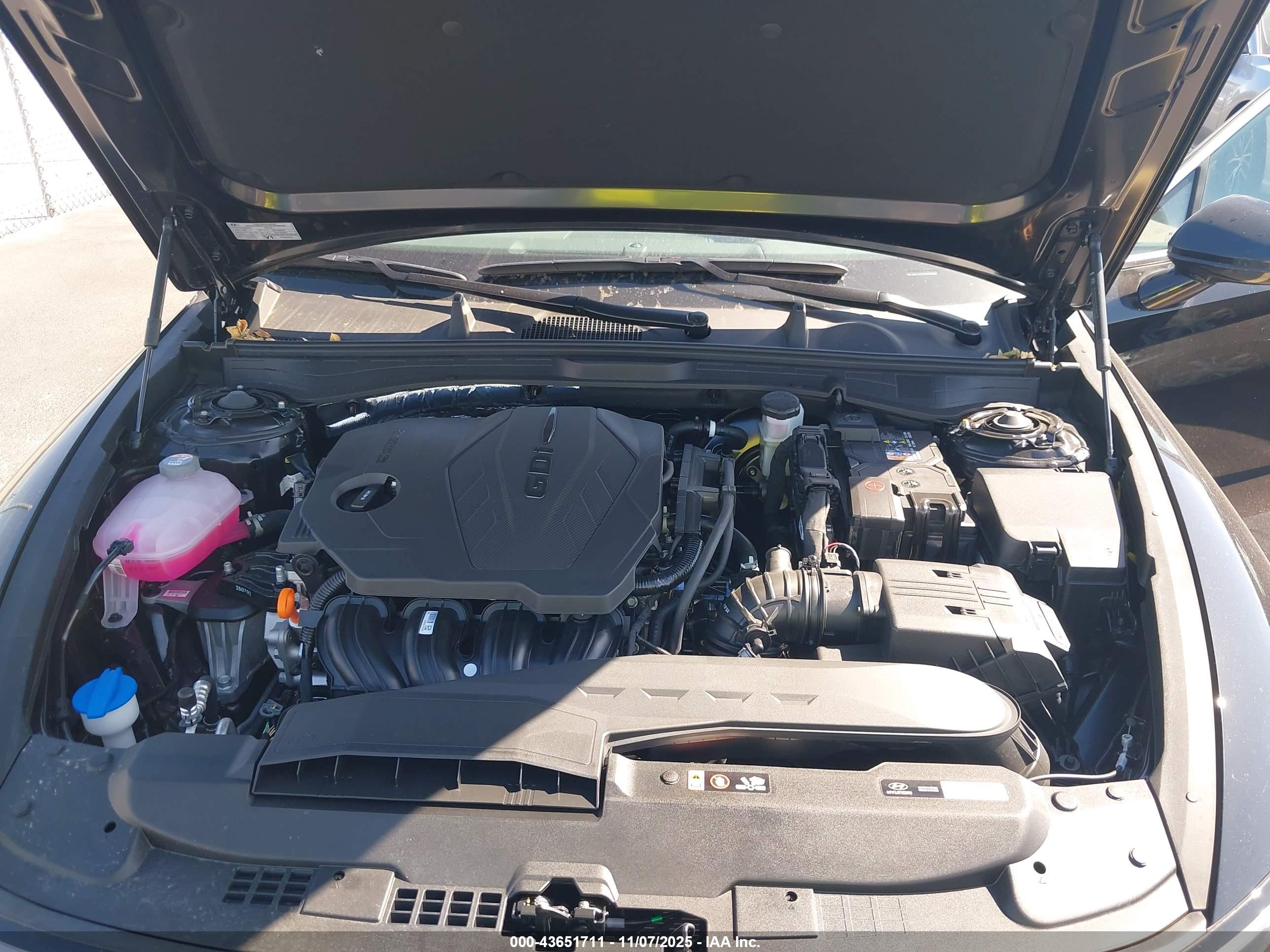 HYUNDAI SONATA image 10