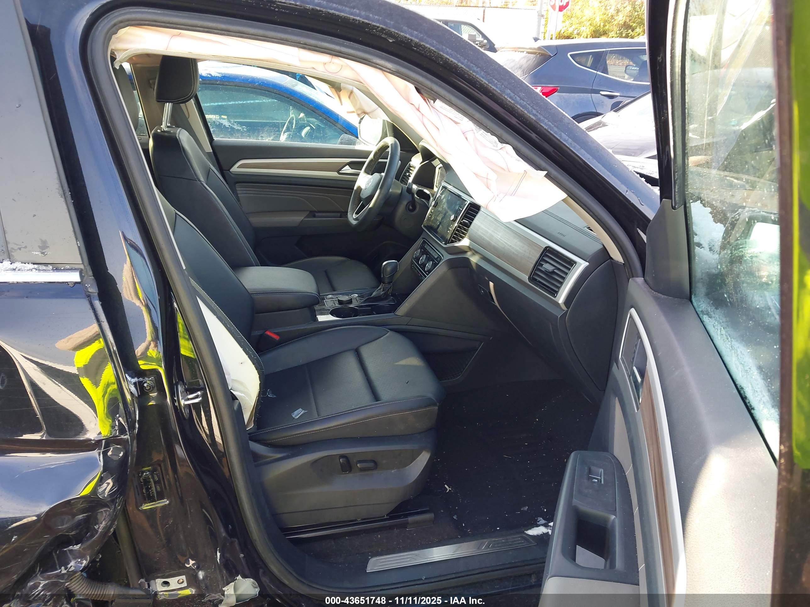 VOLKSWAGEN ATLAS image 5