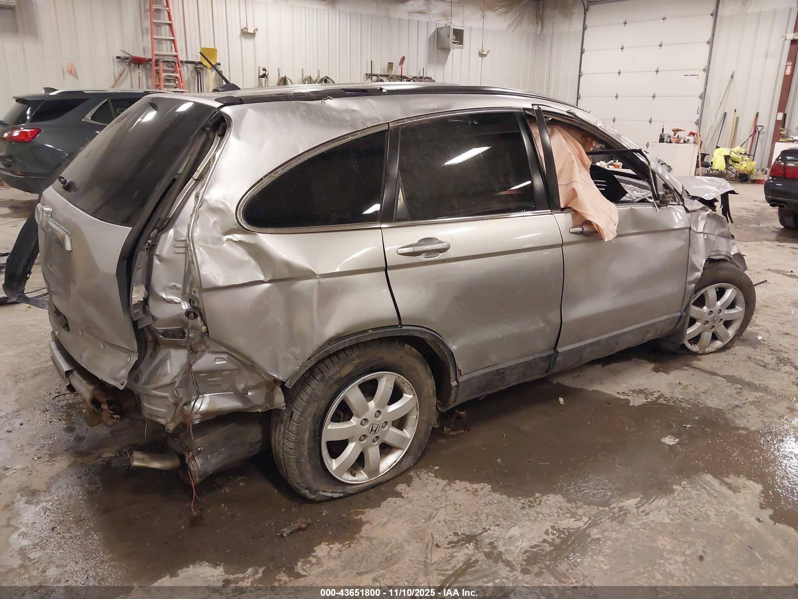 HONDA CR-V image 4