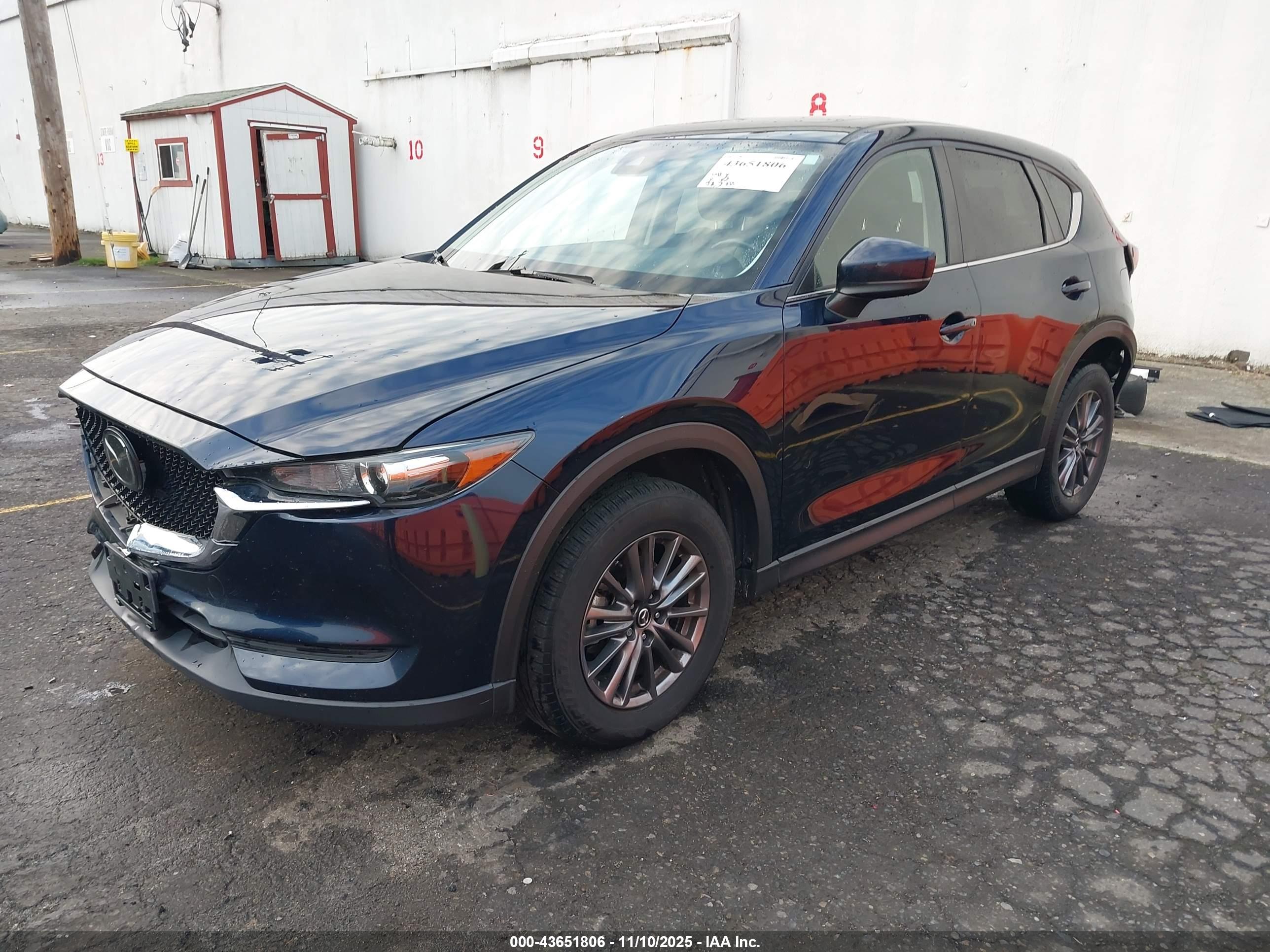 MAZDA CX-5 image 2