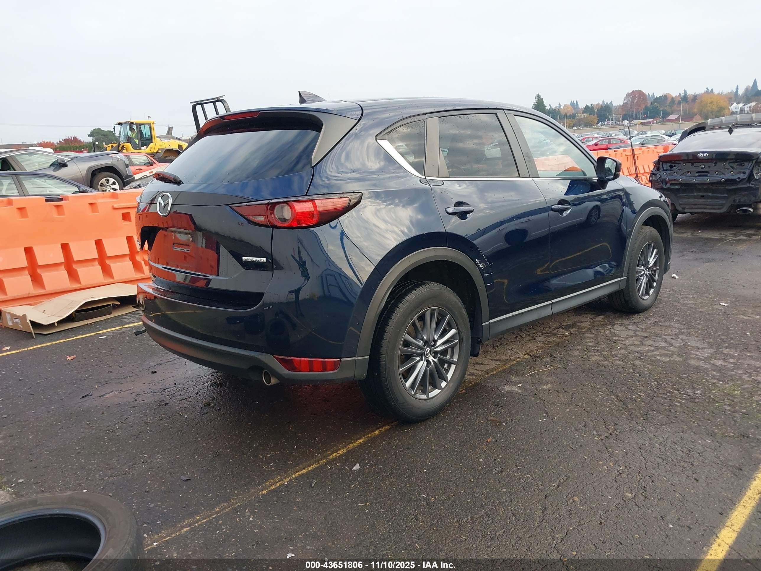 MAZDA CX-5 image 4