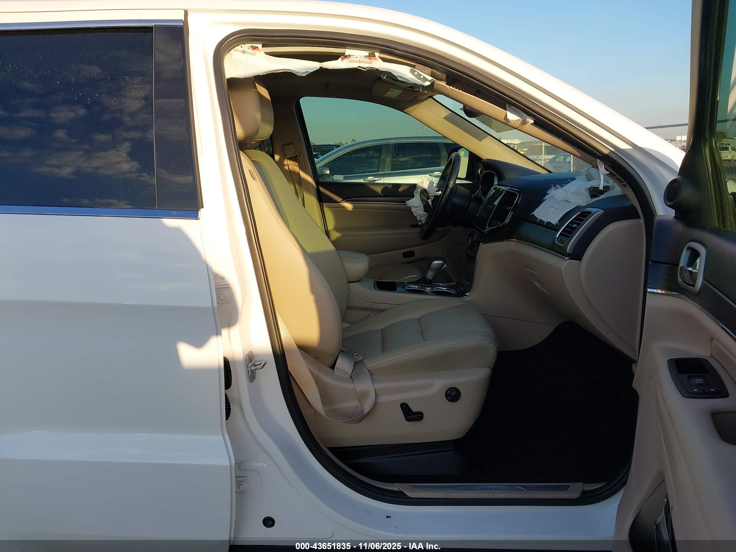 JEEP GRAND image 5