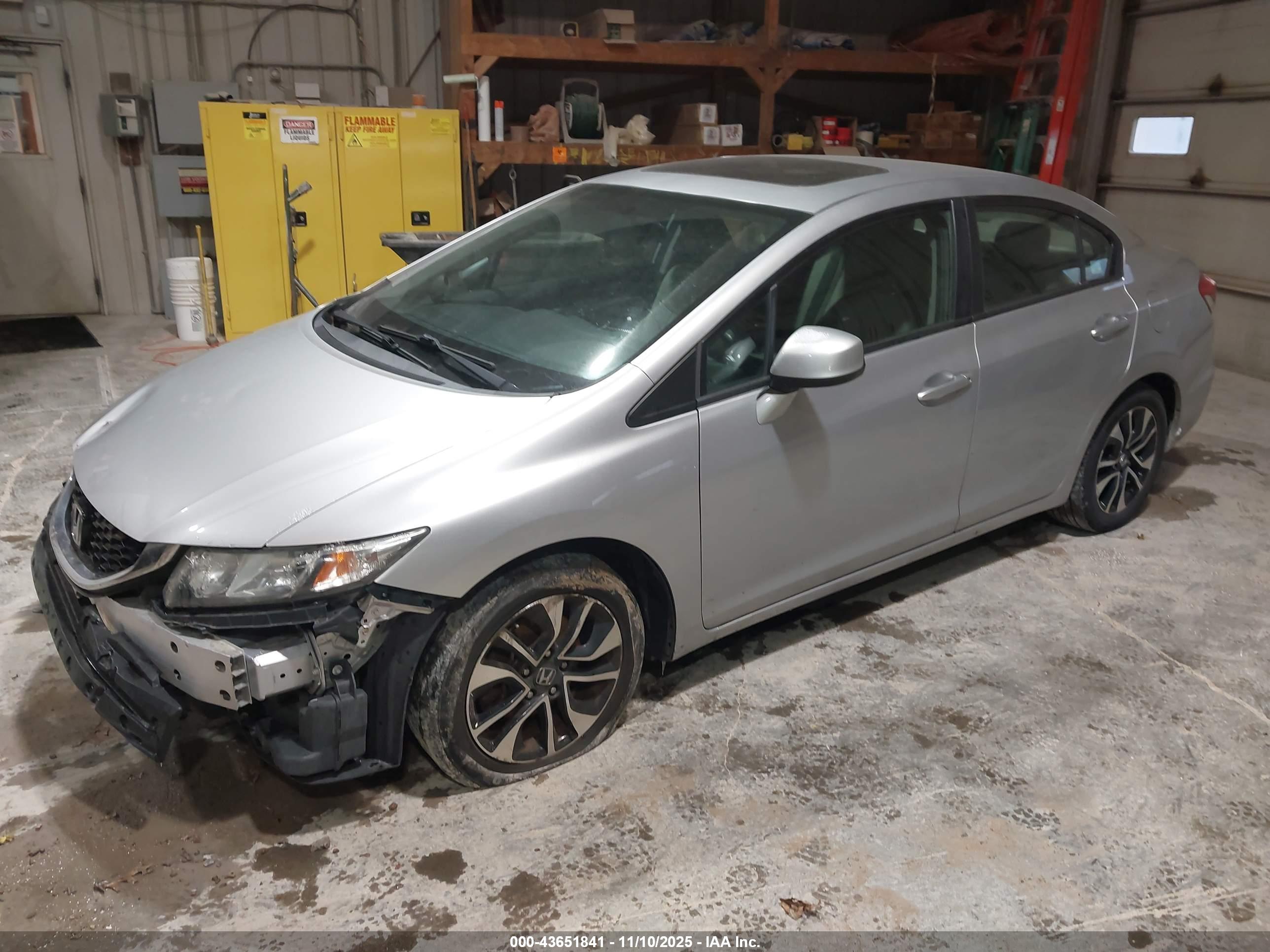 HONDA CIVIC image 2