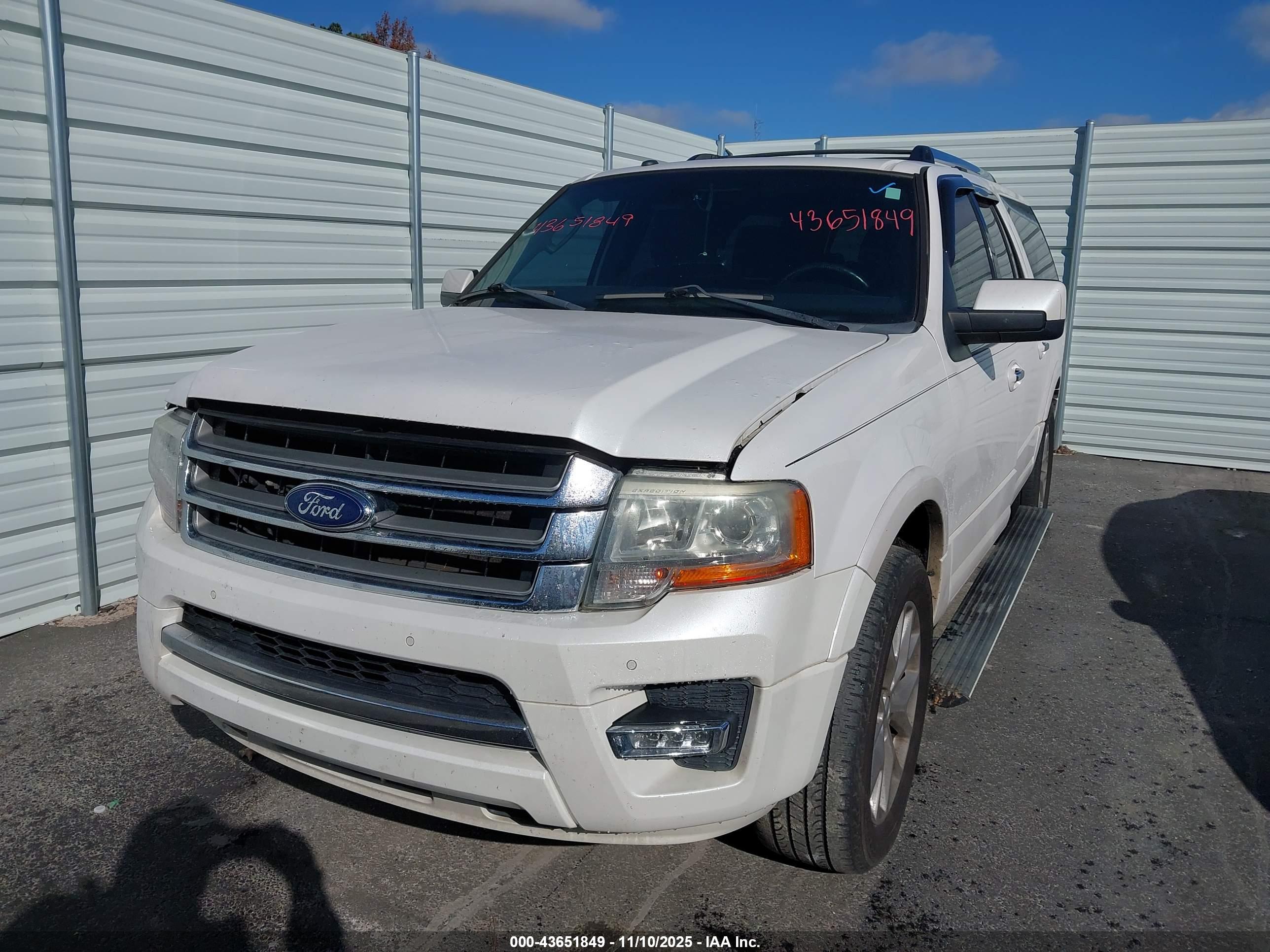 FORD EXPEDITION image 2