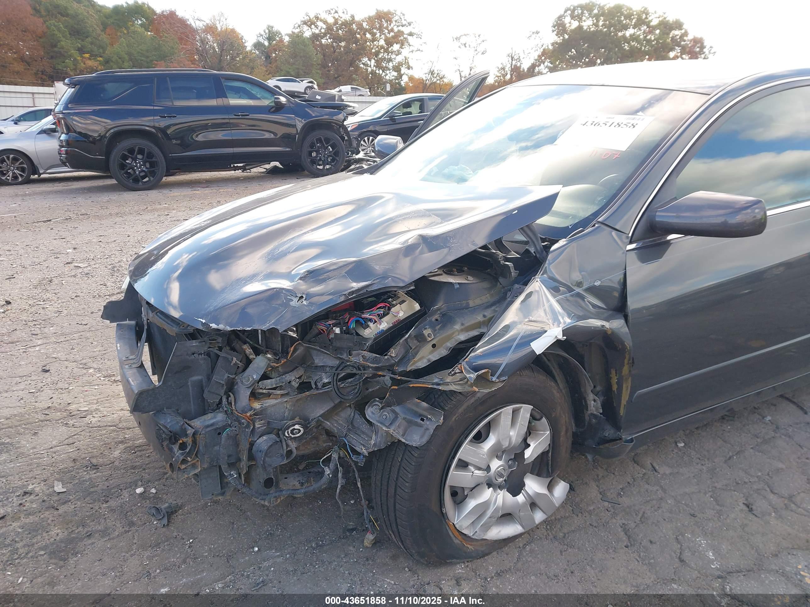NISSAN ALTIMA image 6