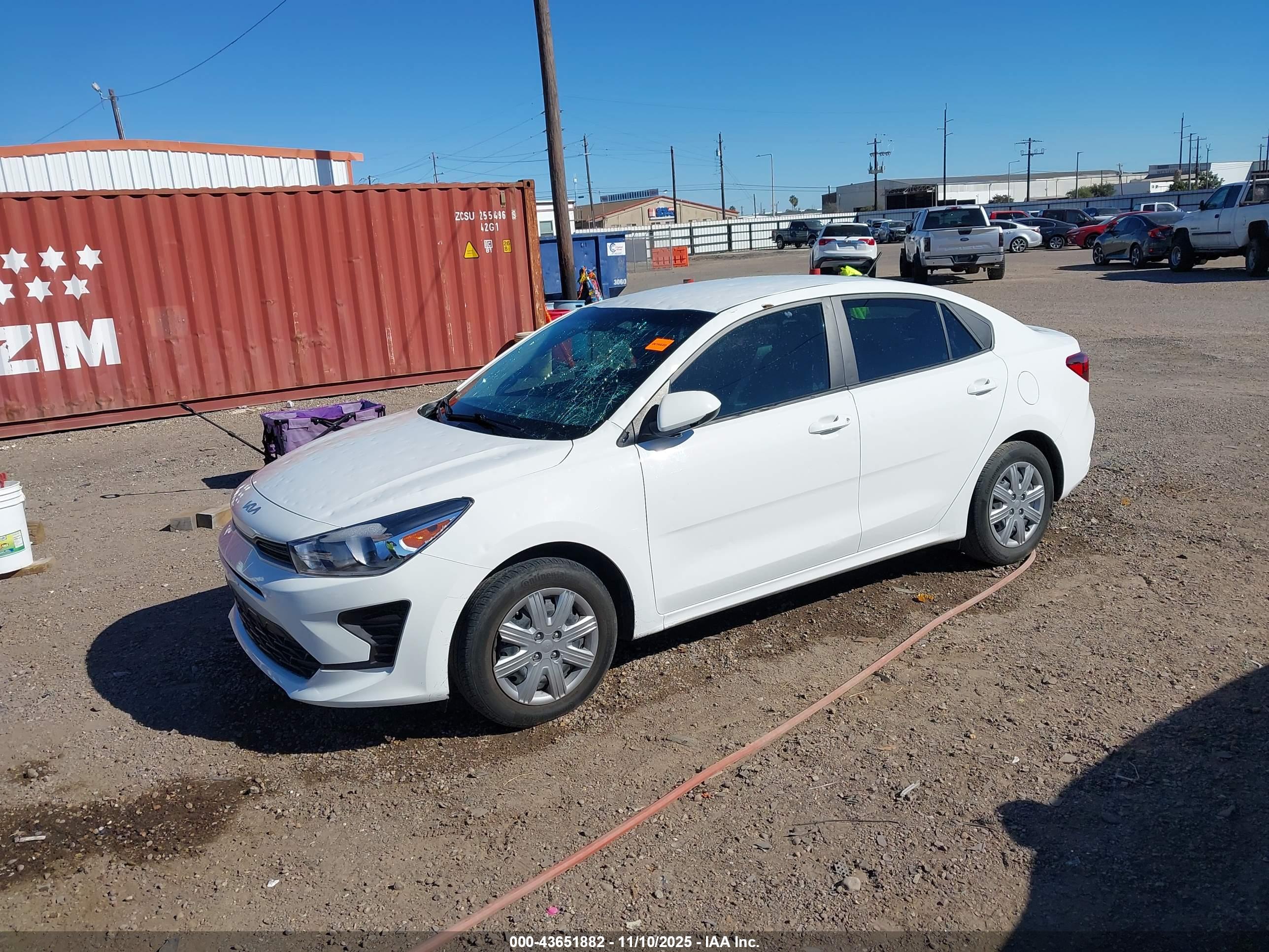 KIA RIO image 2
