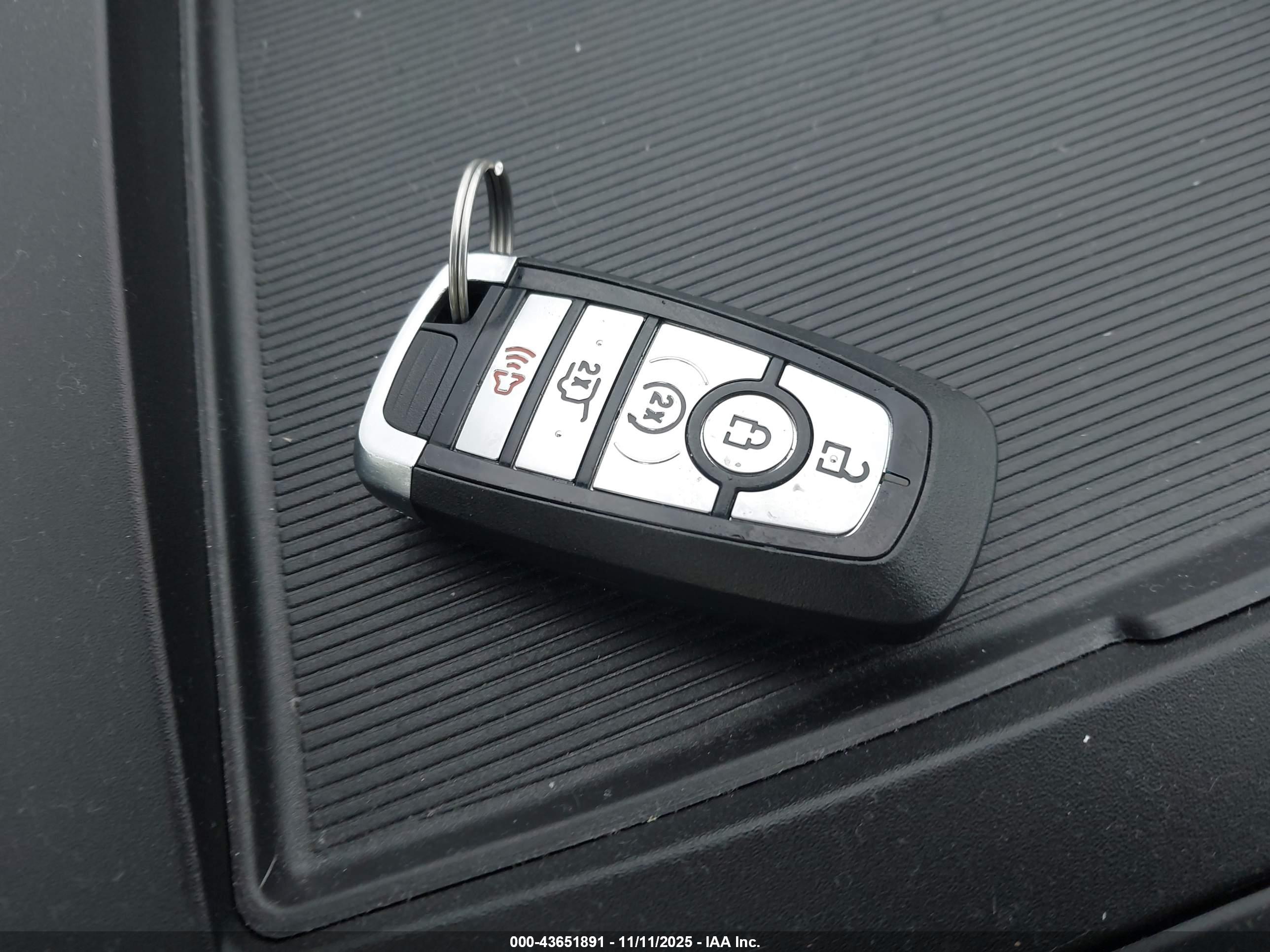 FORD EDGE image 11