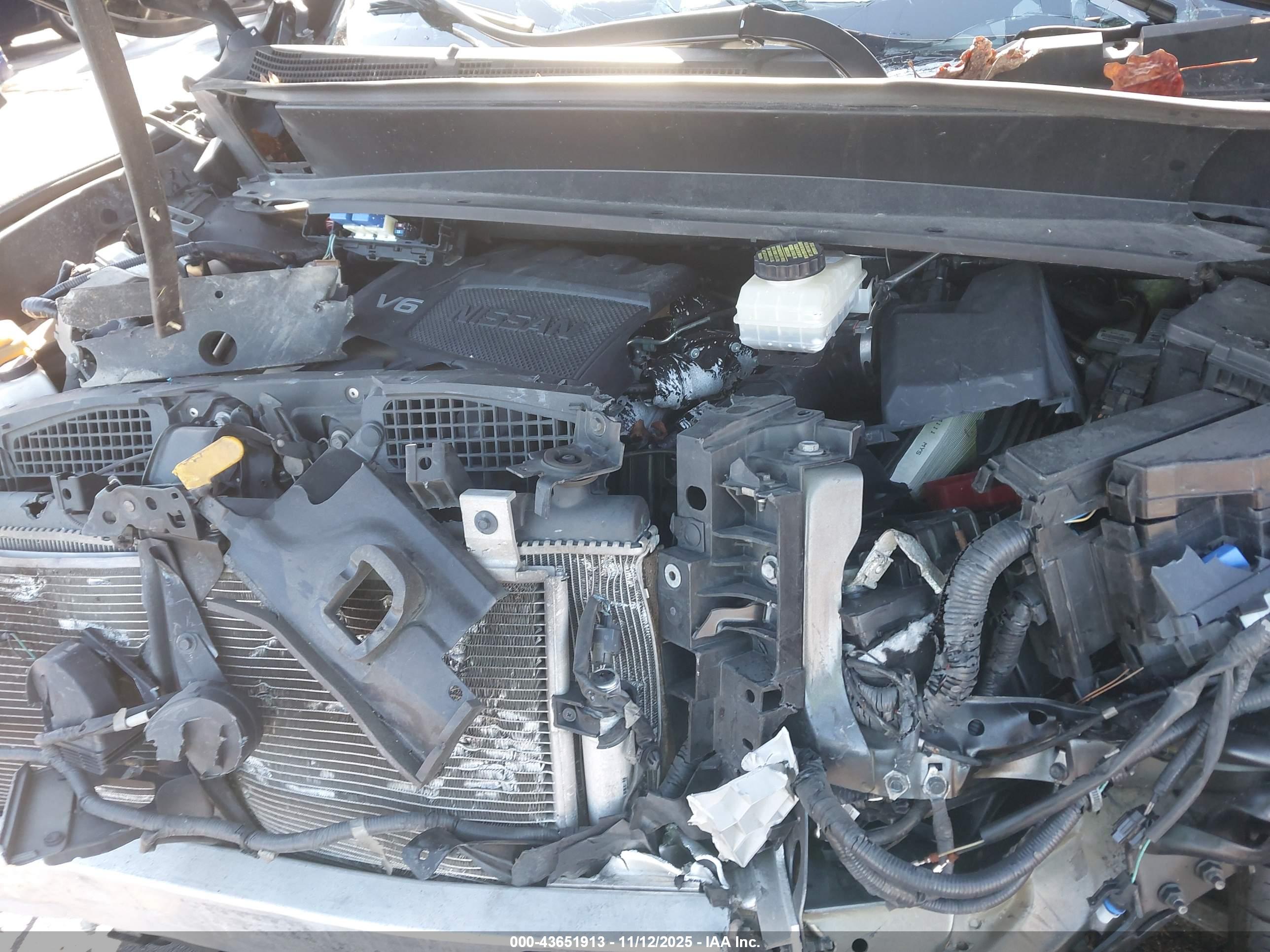 NISSAN PATHFINDER image 10