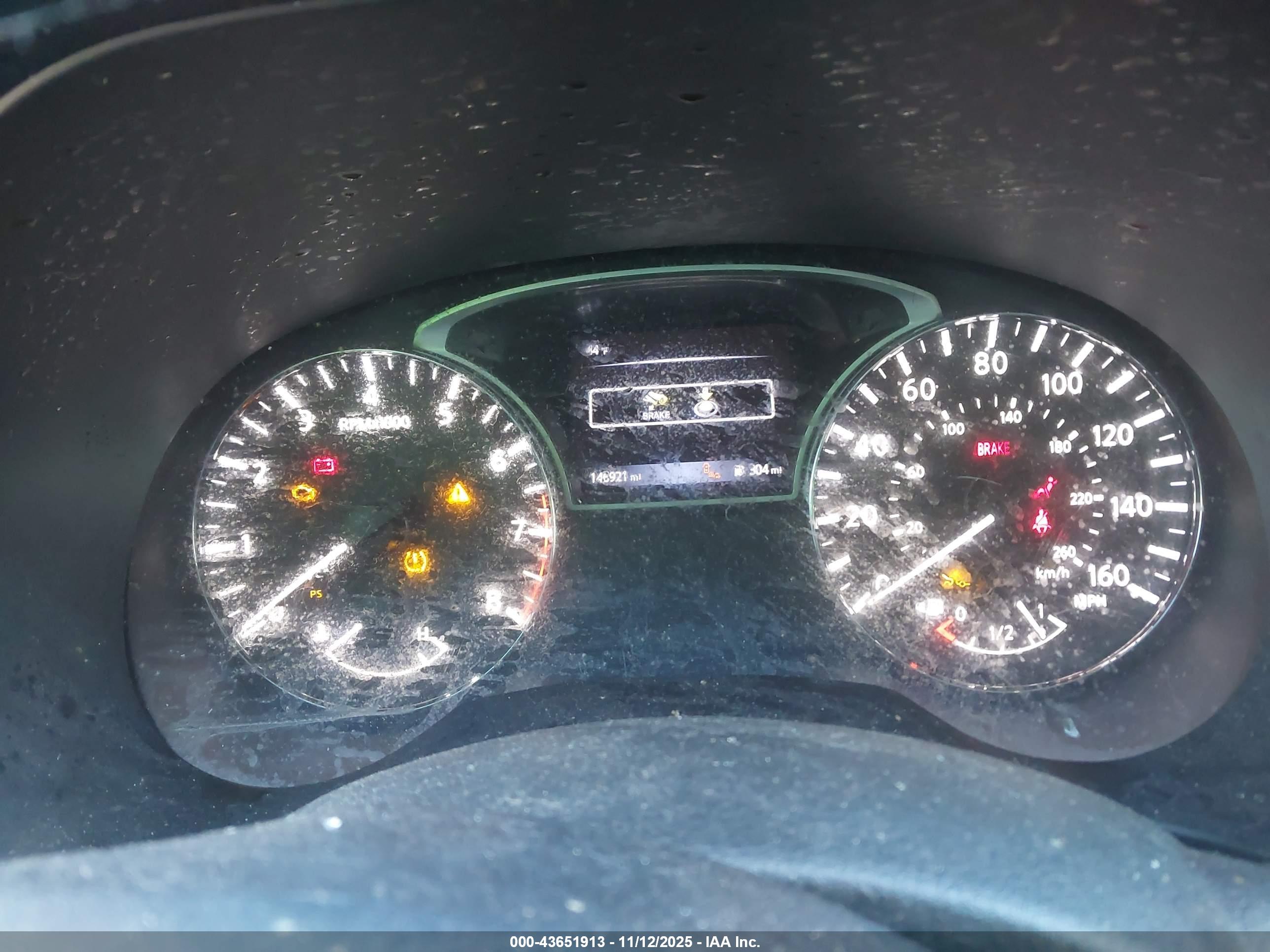 NISSAN PATHFINDER image 7