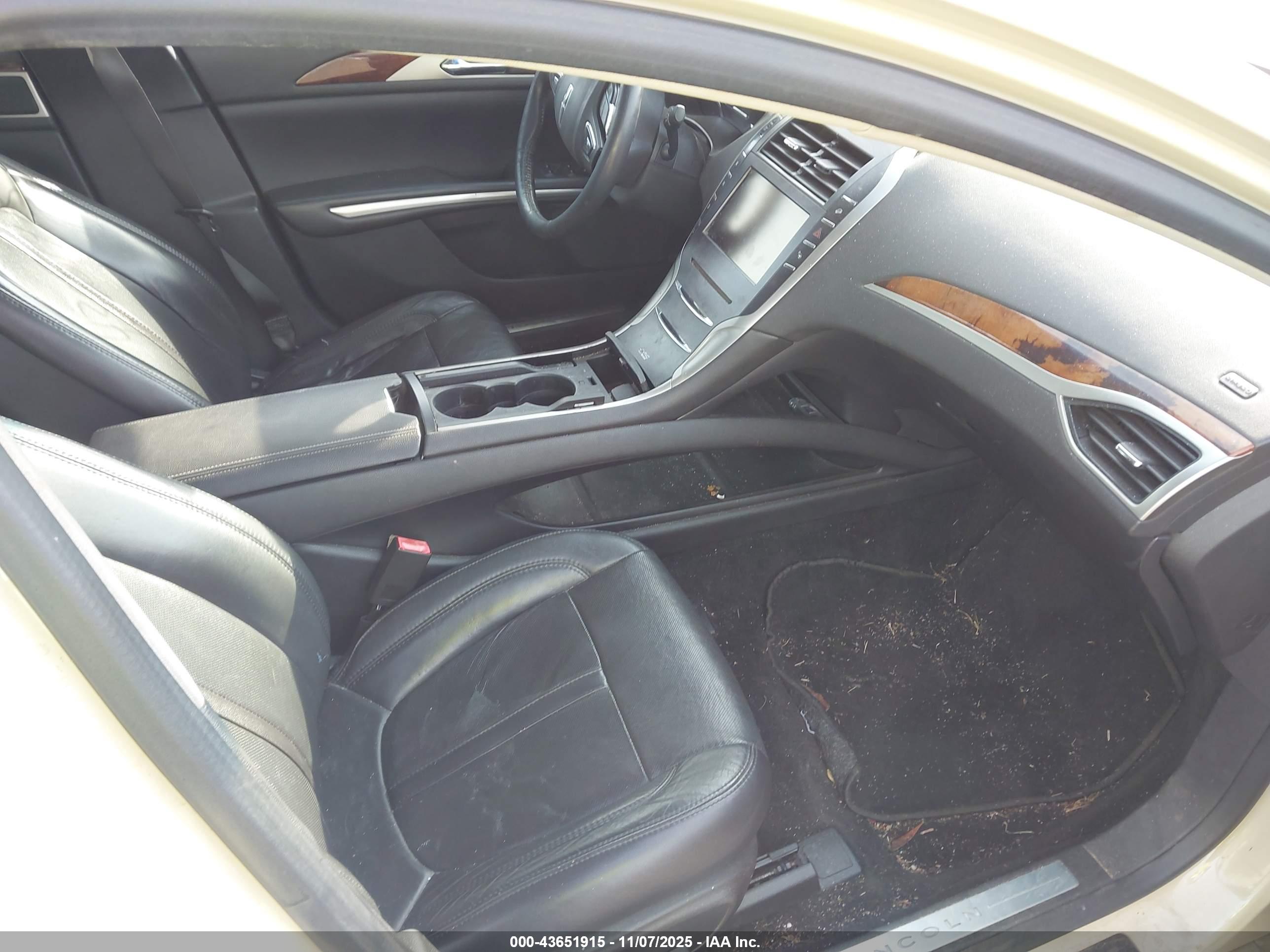 LINCOLN MKZ image 5
