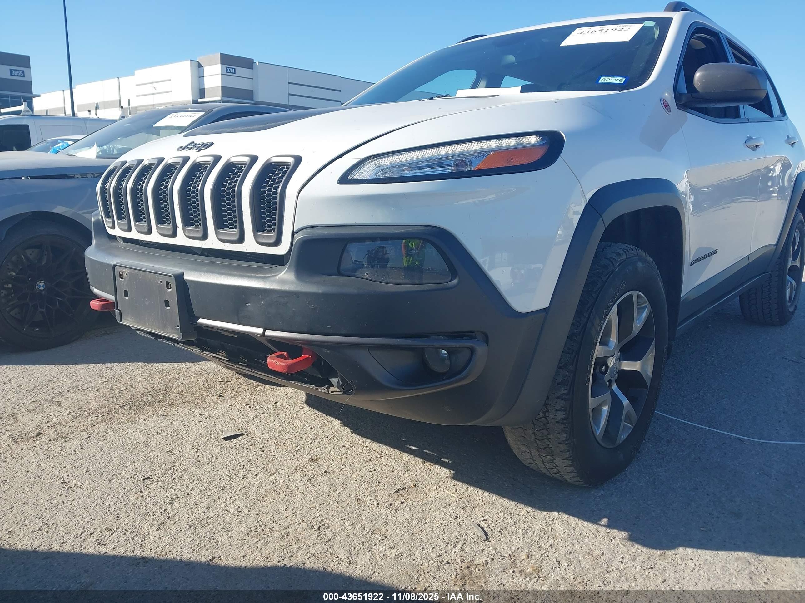 JEEP CHEROKEE image 6