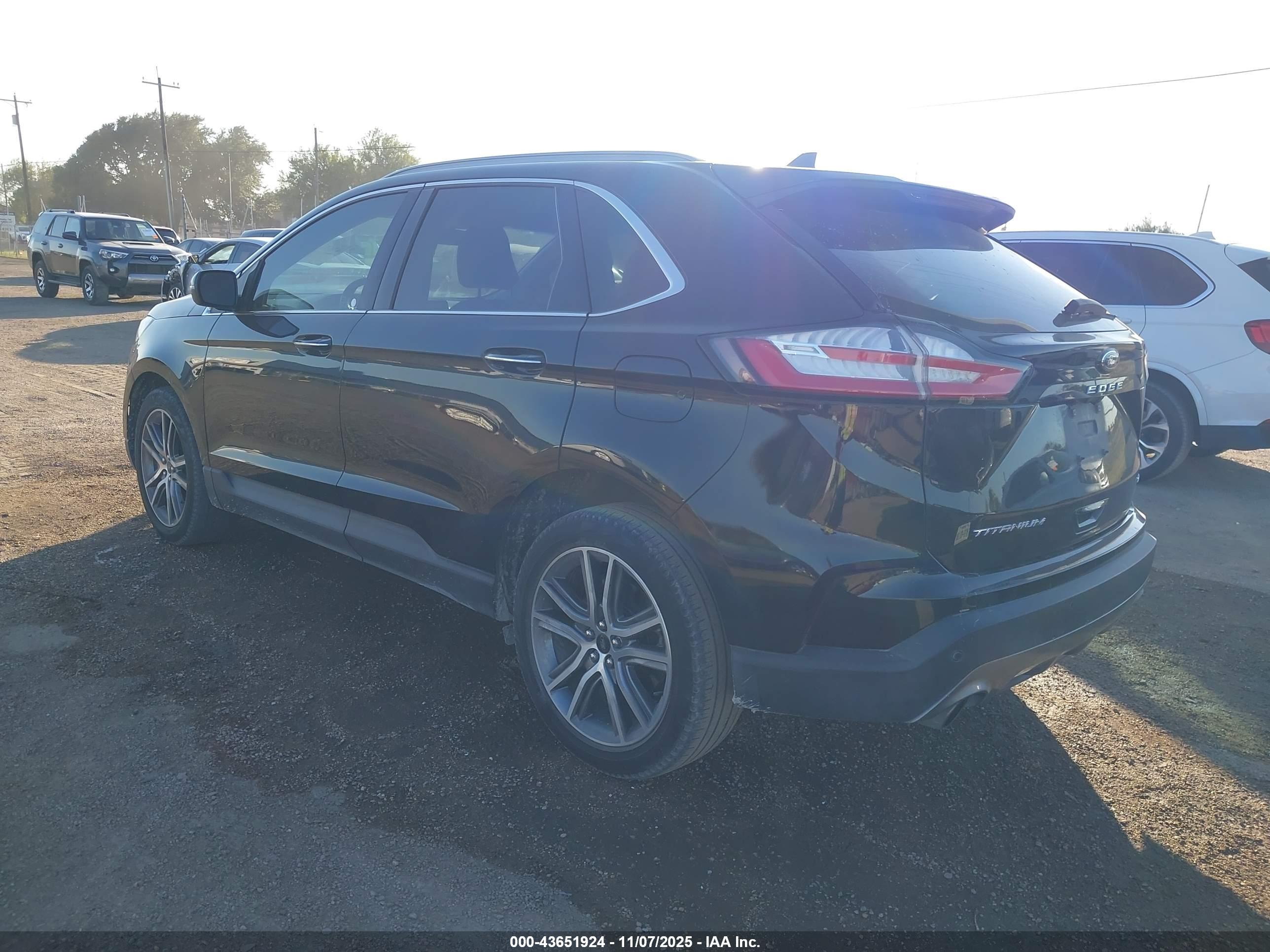 FORD EDGE image 3