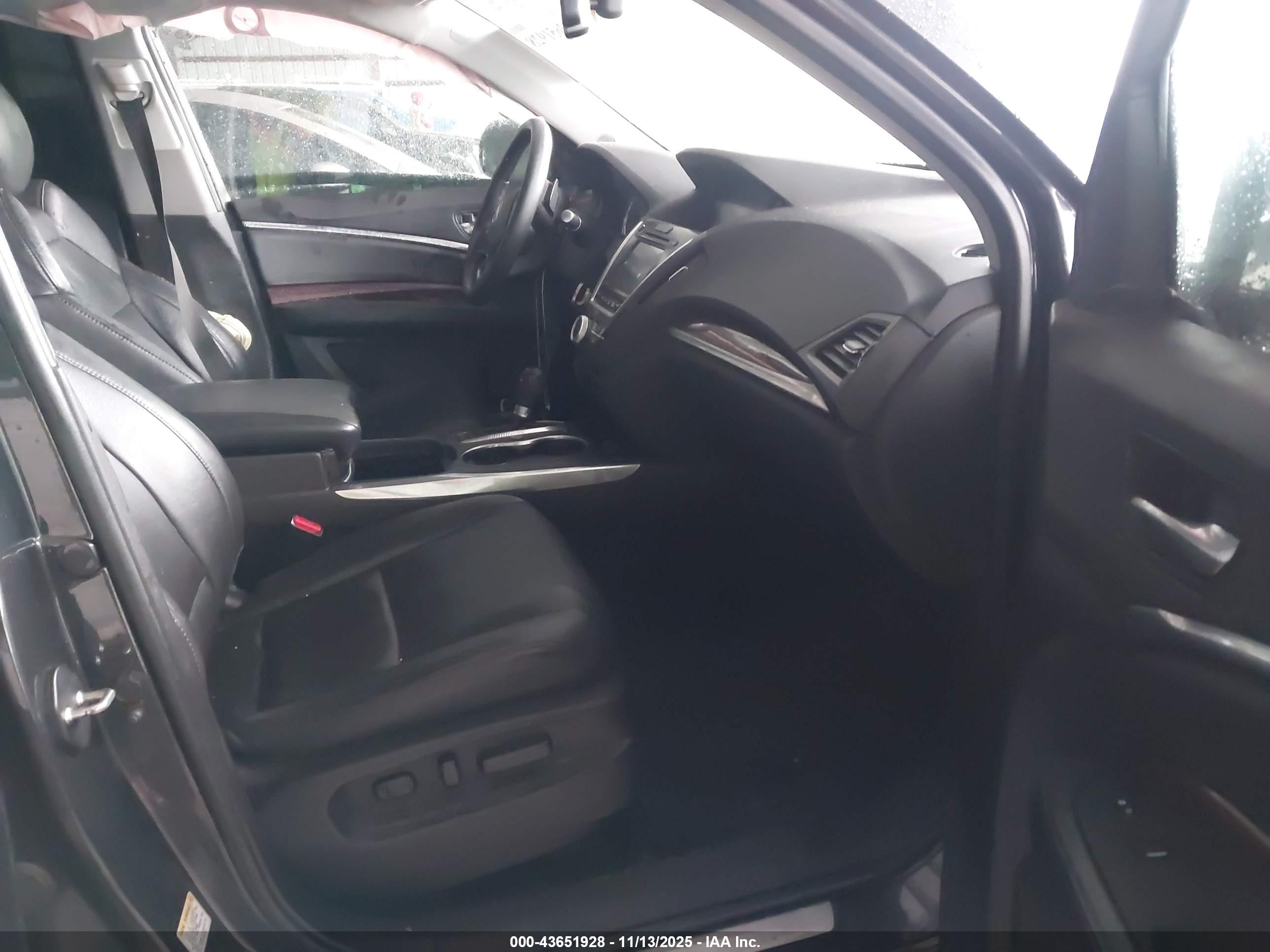 ACURA MDX image 5