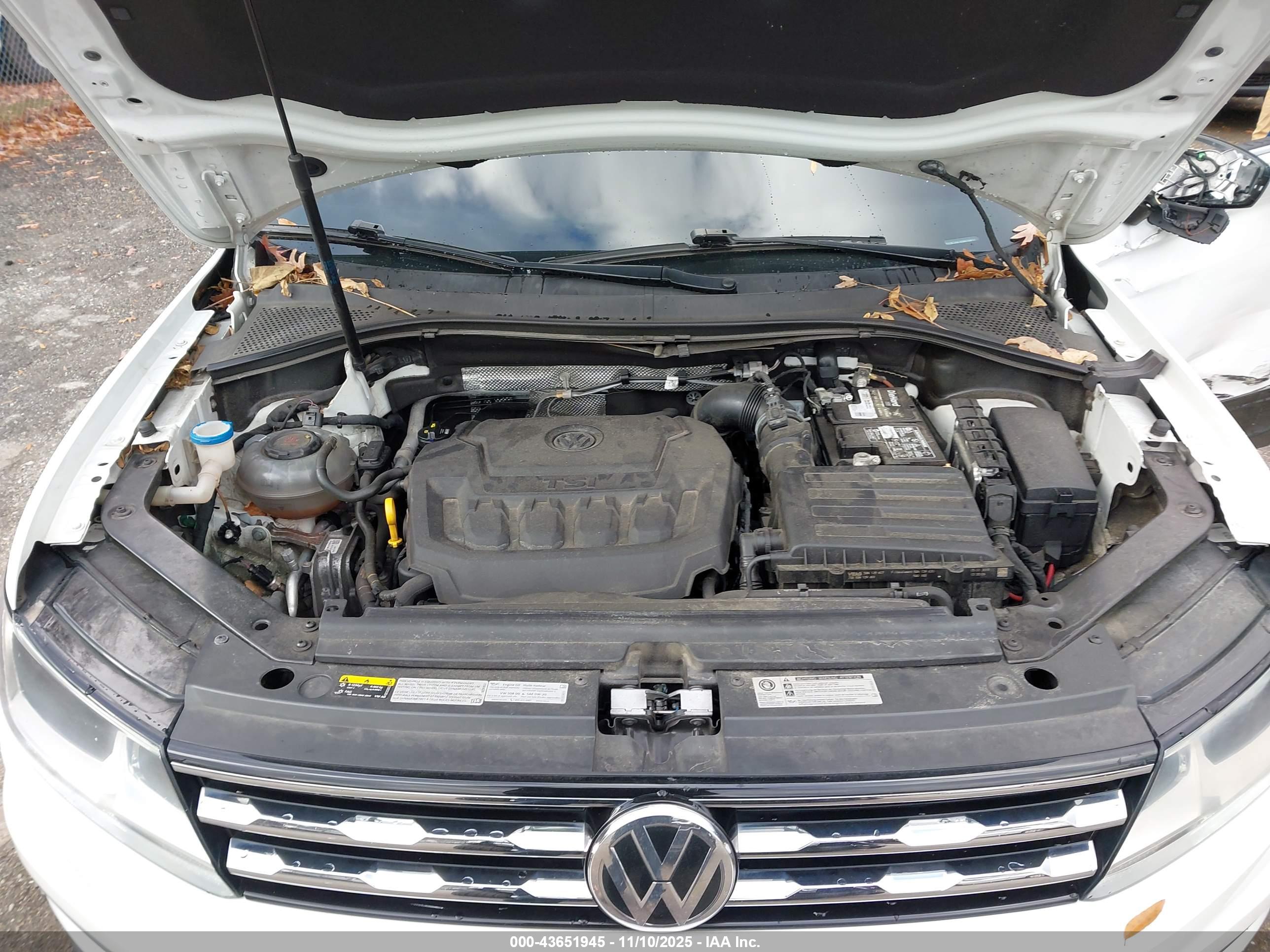 VOLKSWAGEN TIGUAN image 10