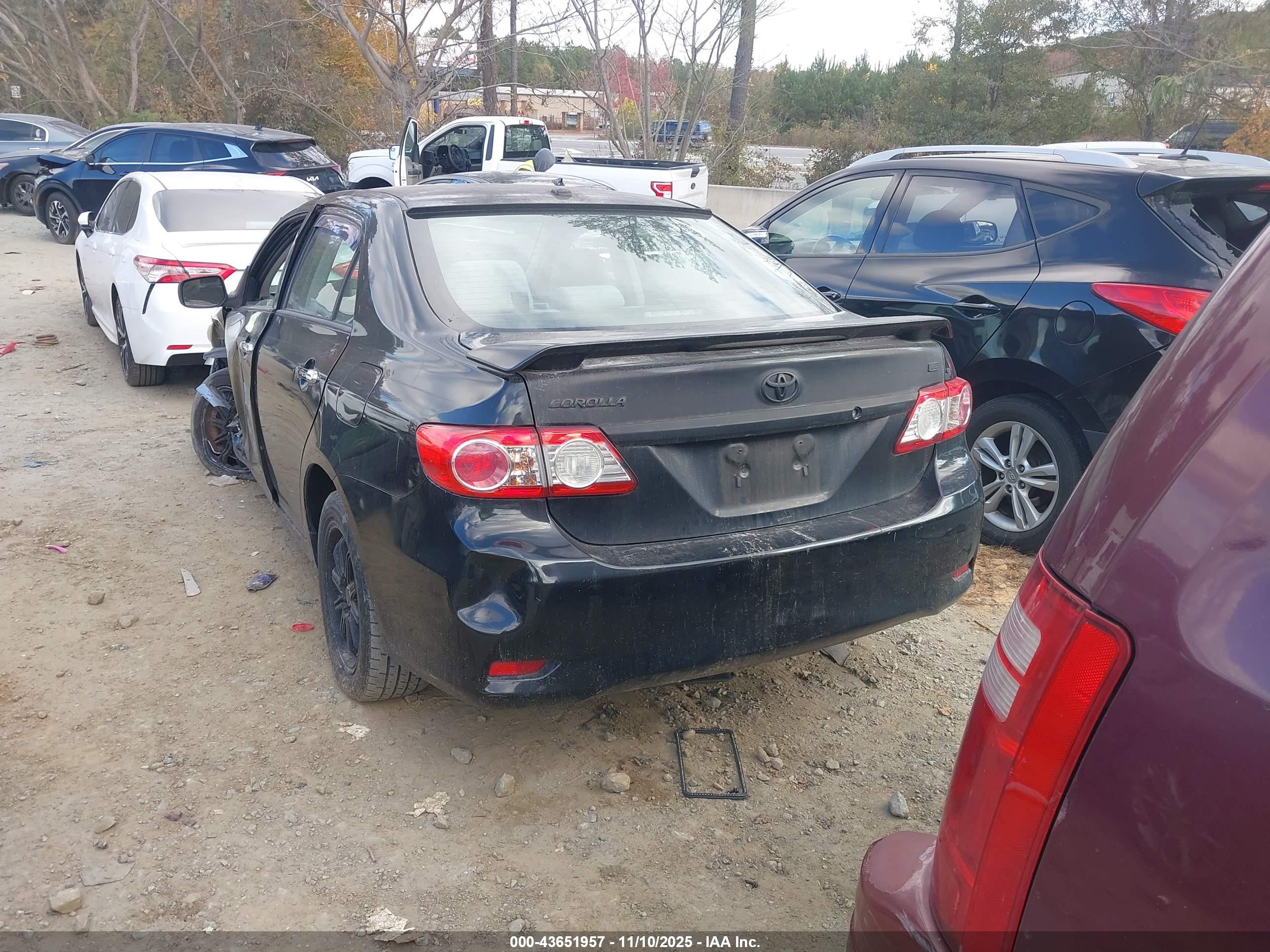 TOYOTA COROLLA image 3
