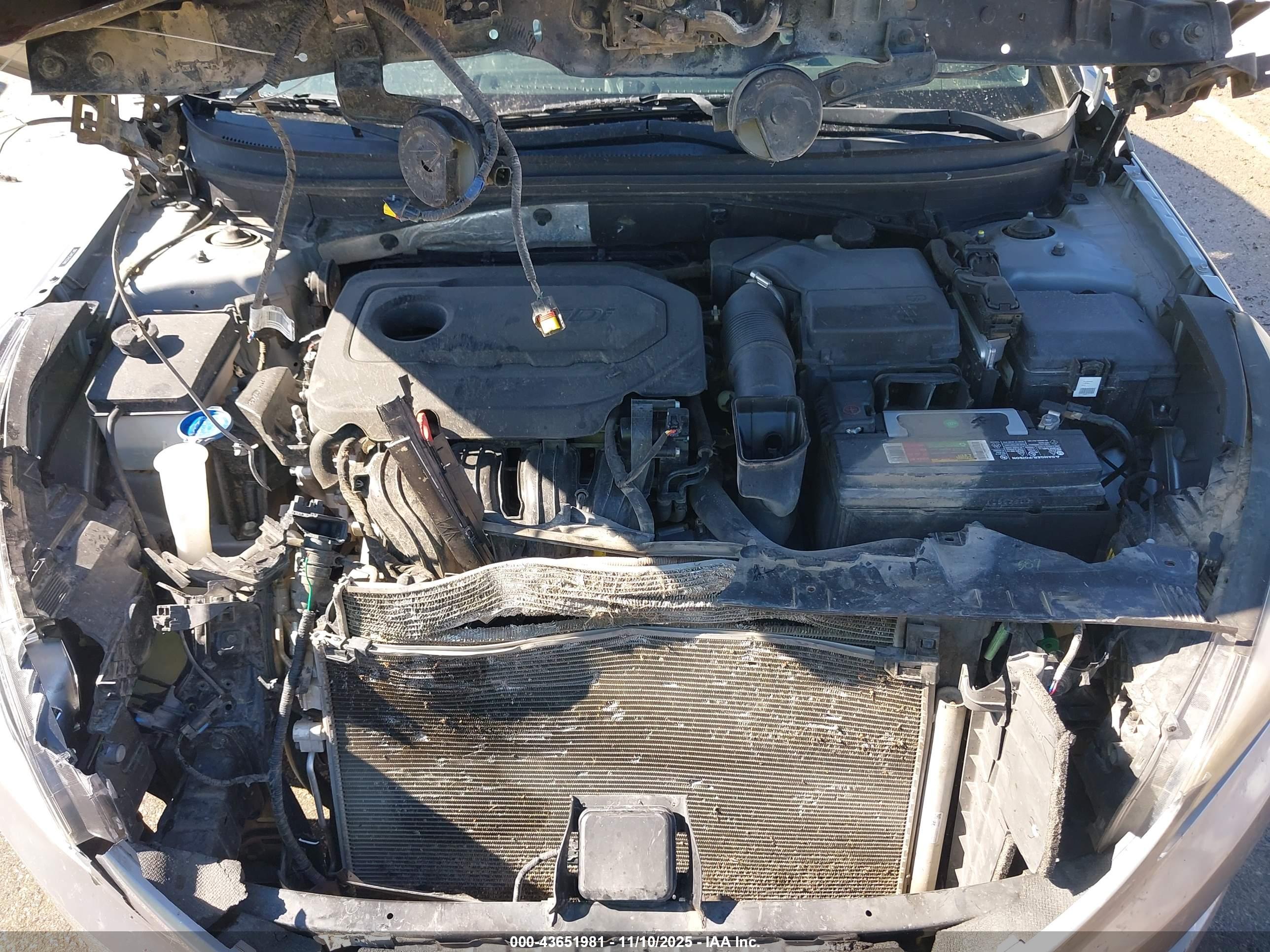 HYUNDAI SONATA image 10