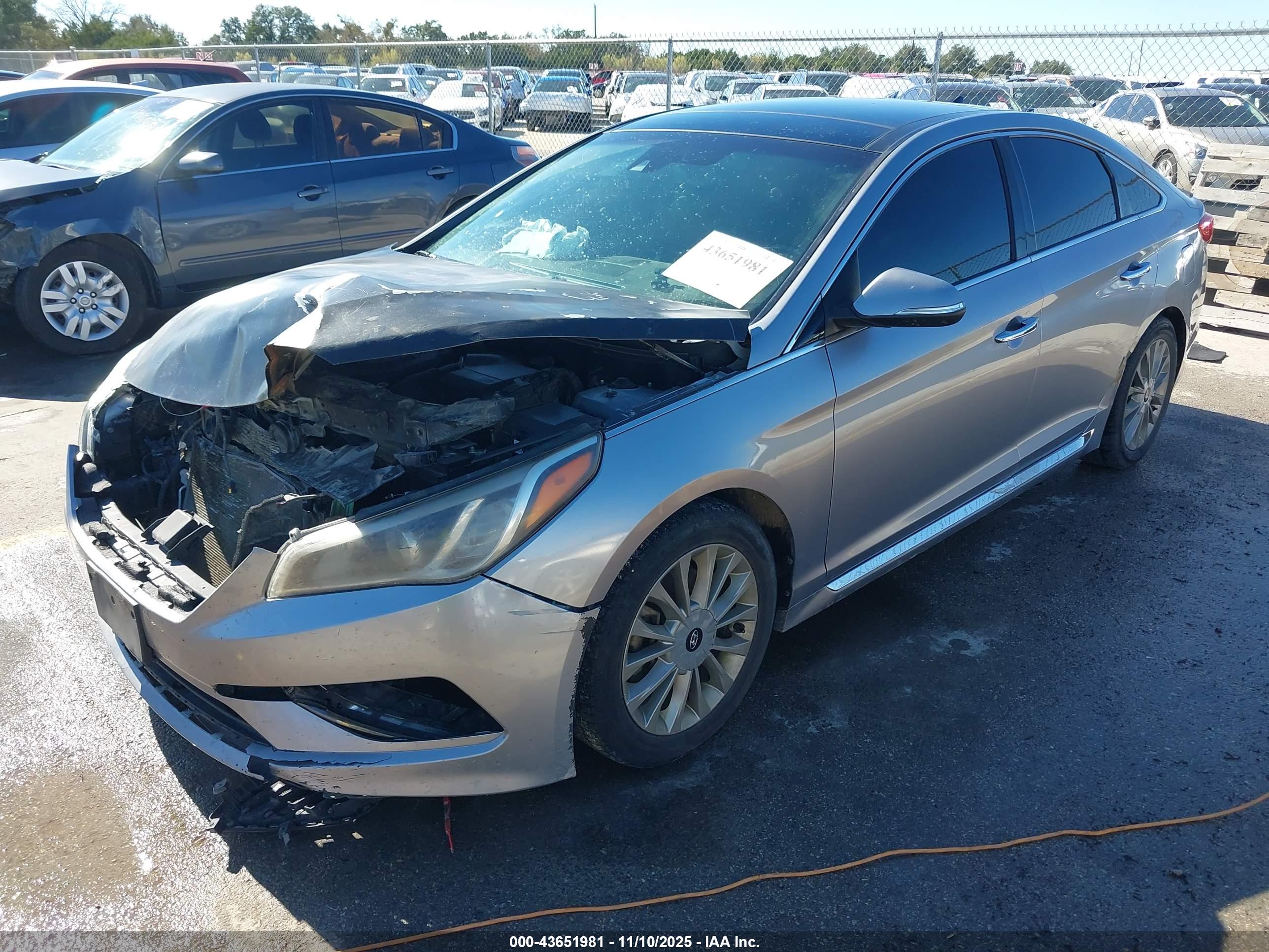 HYUNDAI SONATA image 2