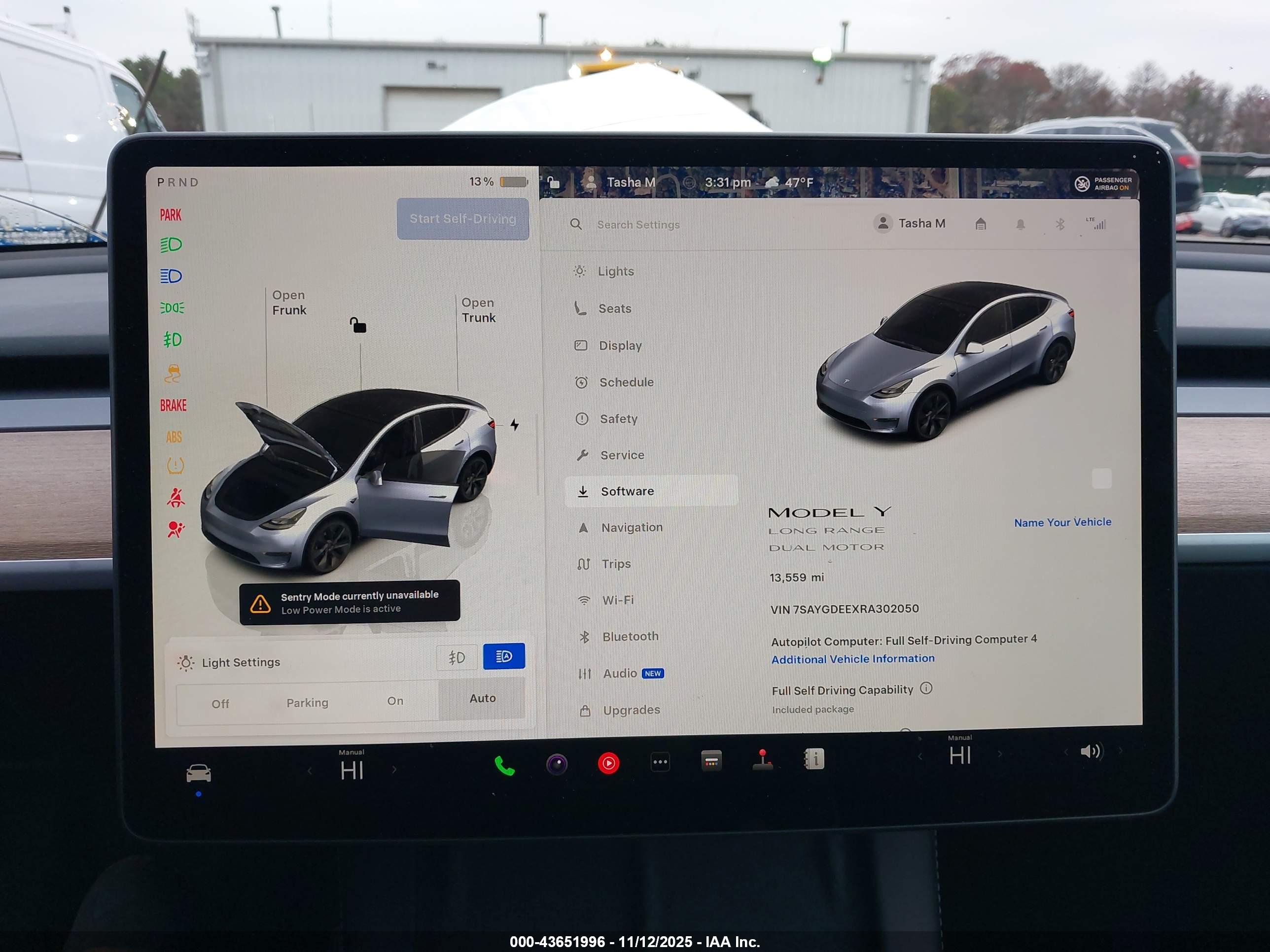 TESLA MODEL image 7