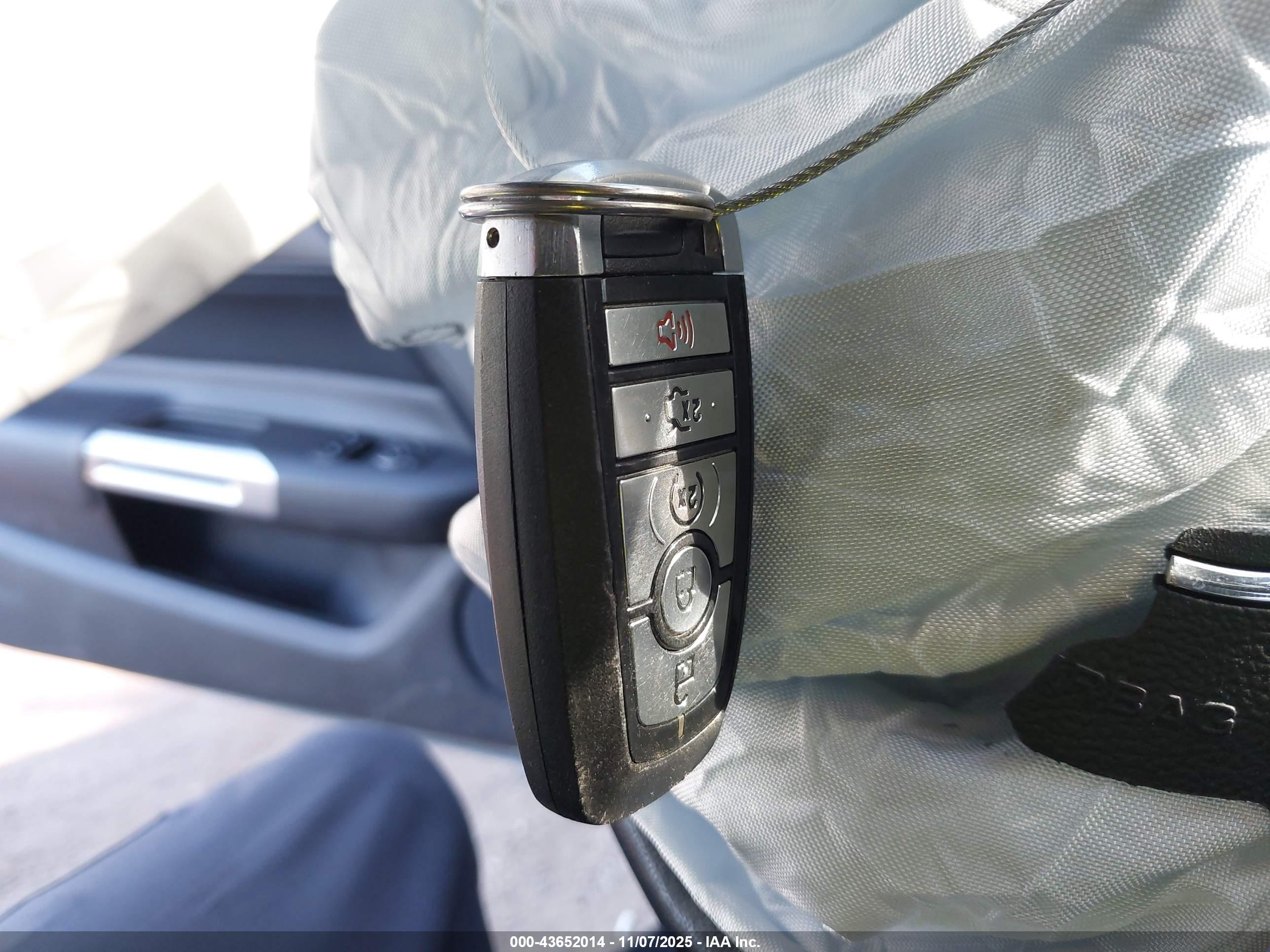 FORD MUSTANG image 11