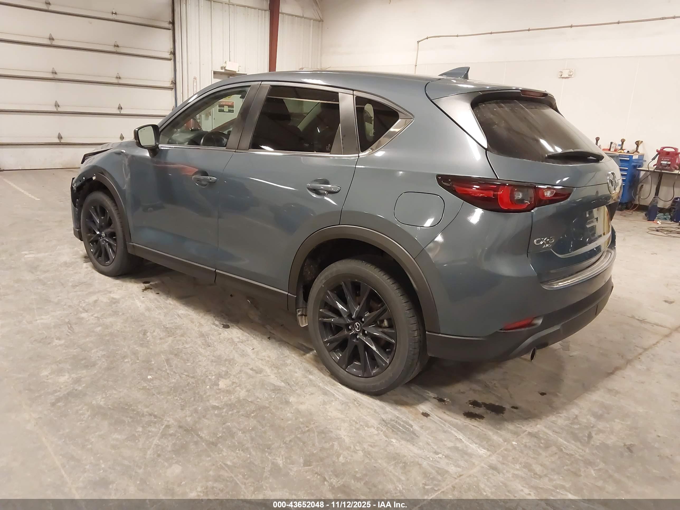 MAZDA CX-5 image 3