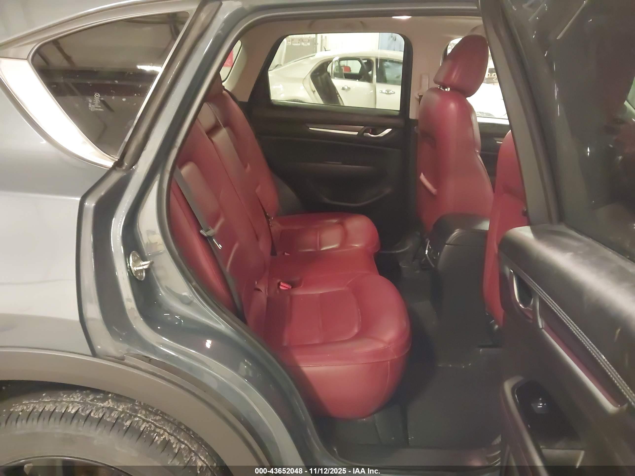 MAZDA CX-5 image 8