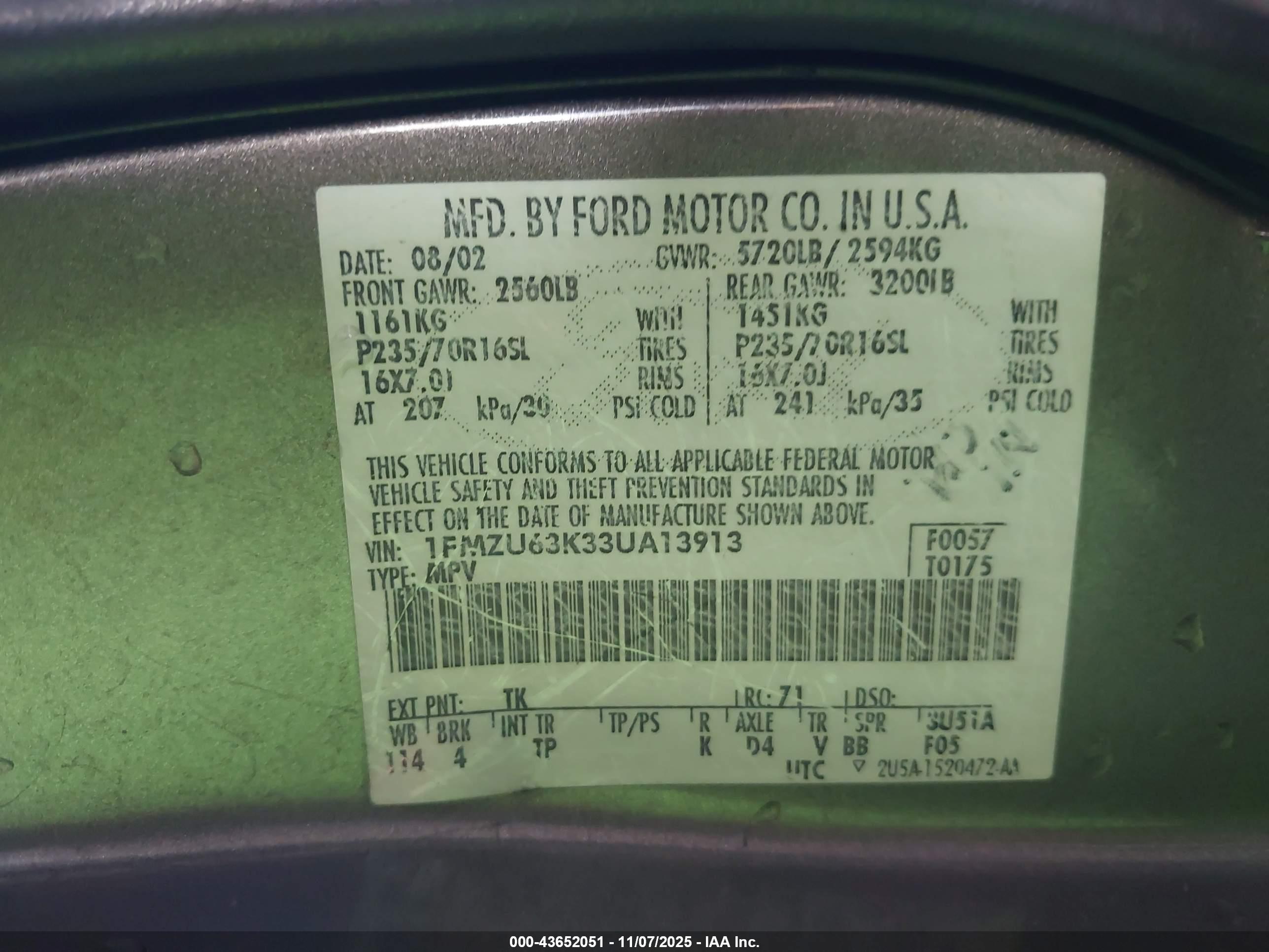 FORD EXPLORER image 9