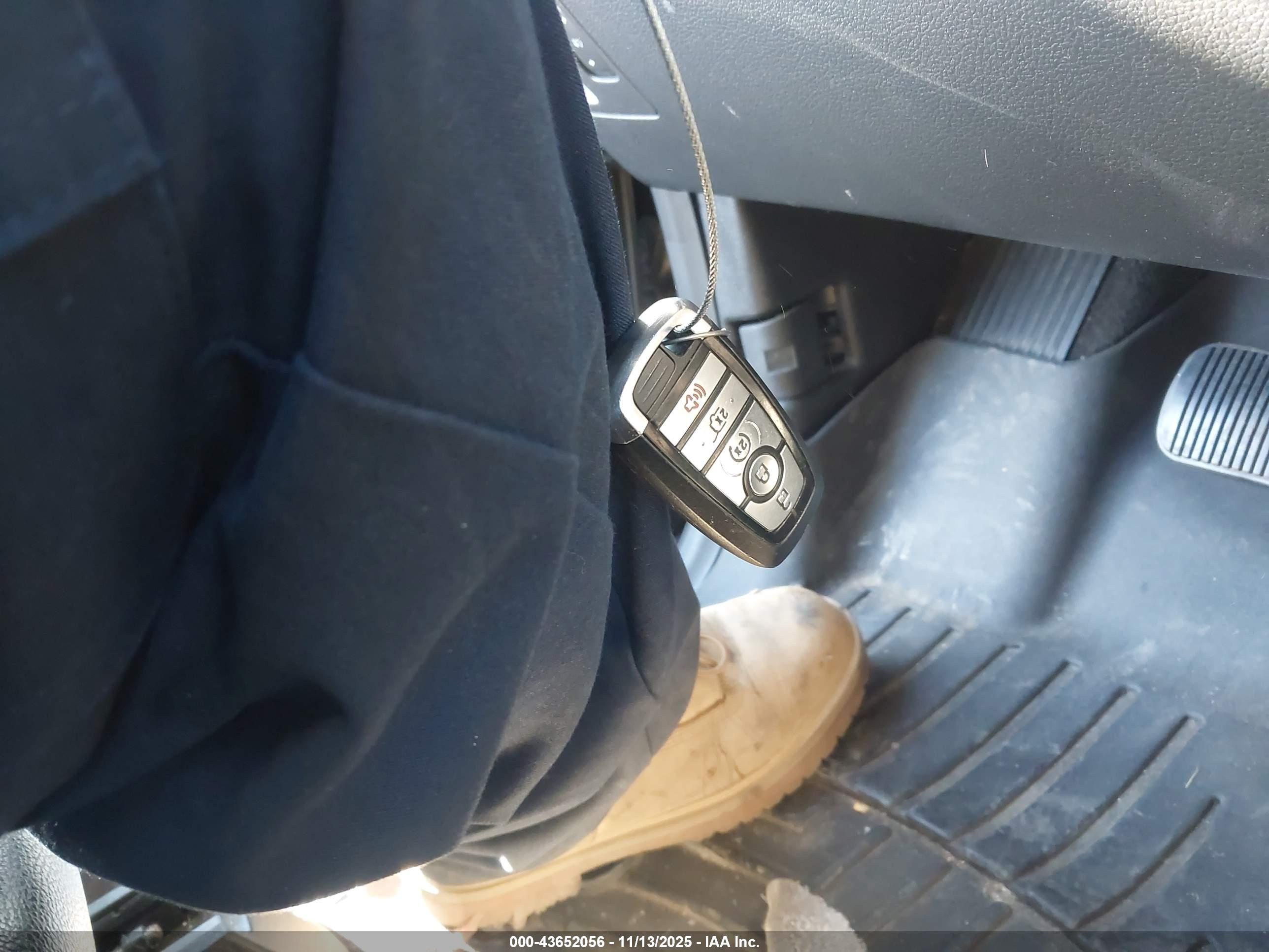 FORD EXPEDITION image 11