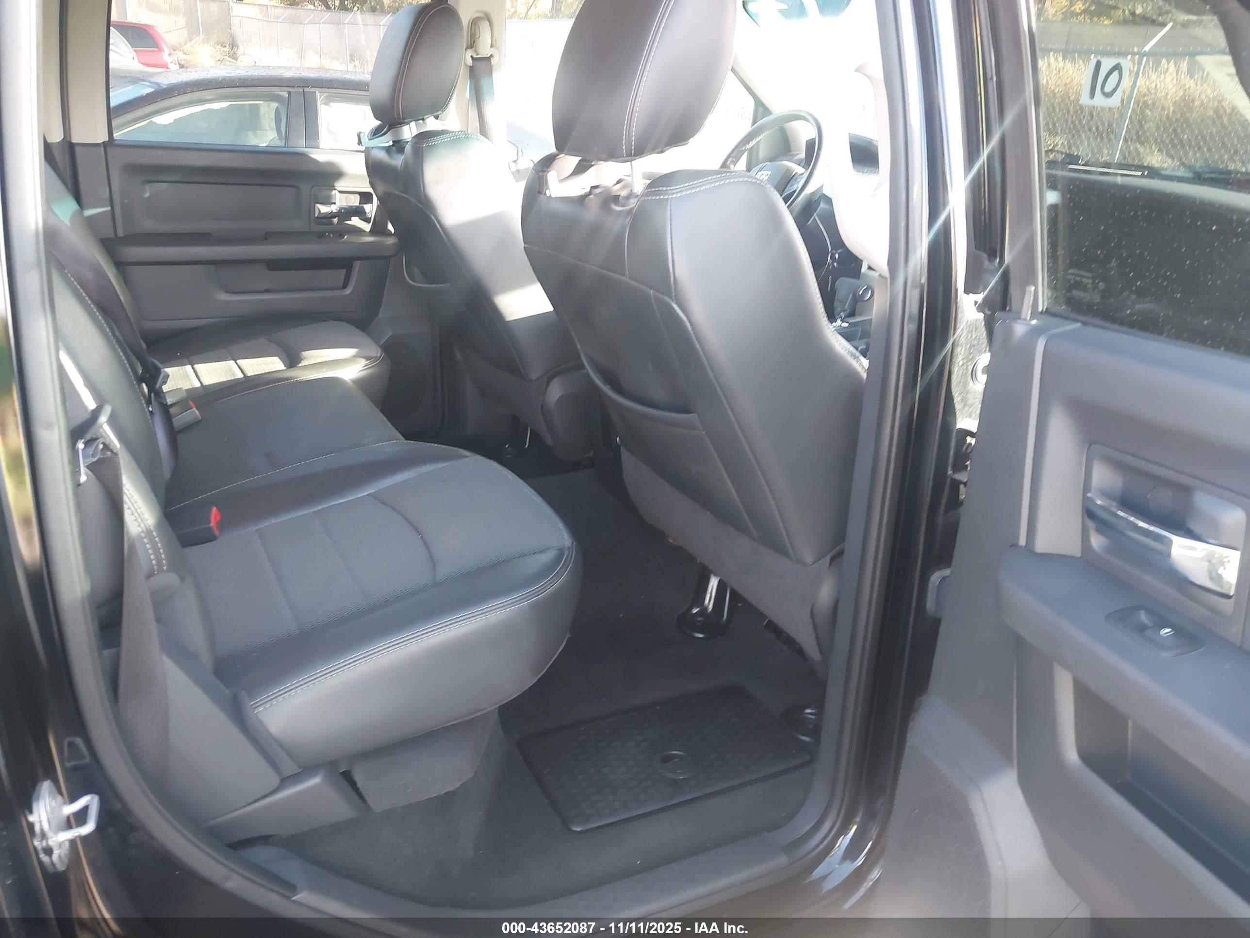 RAM 1500 image 8