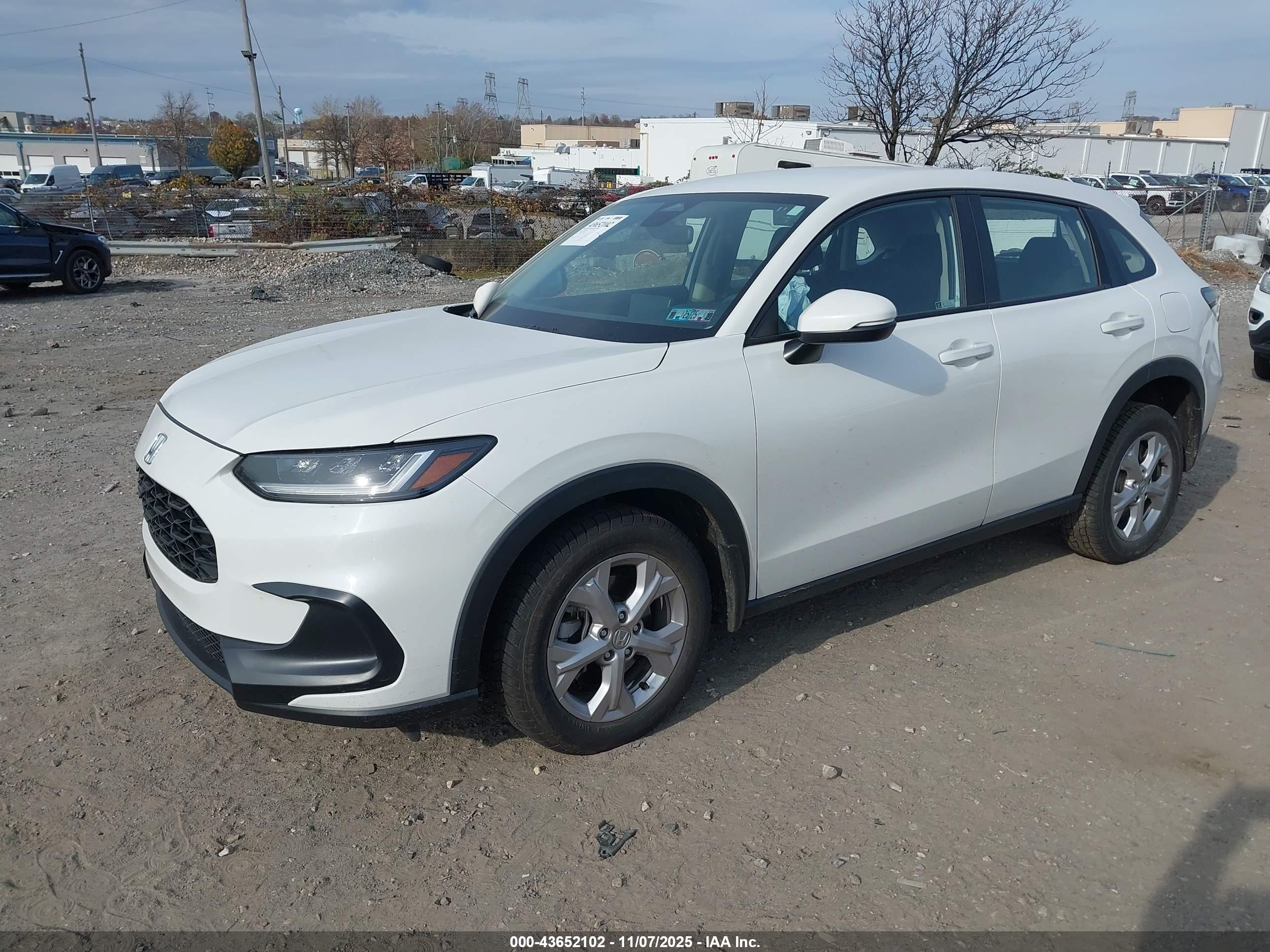 HONDA HR-V image 2