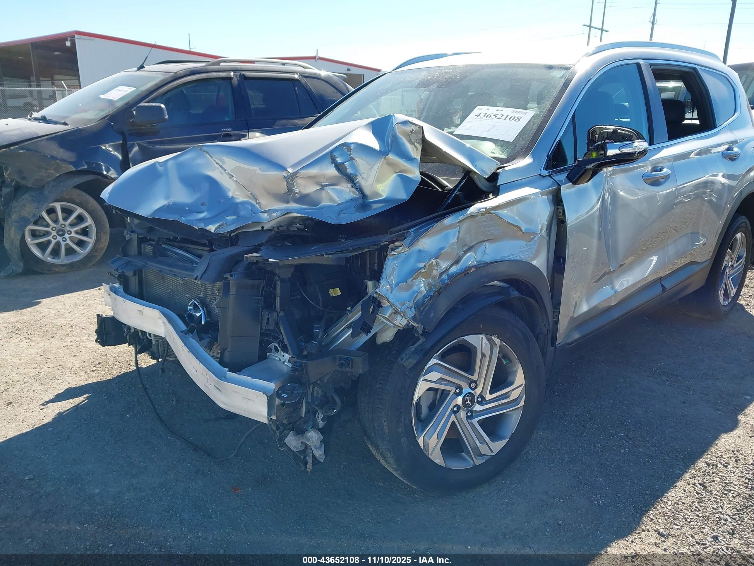 HYUNDAI SANTA image 6