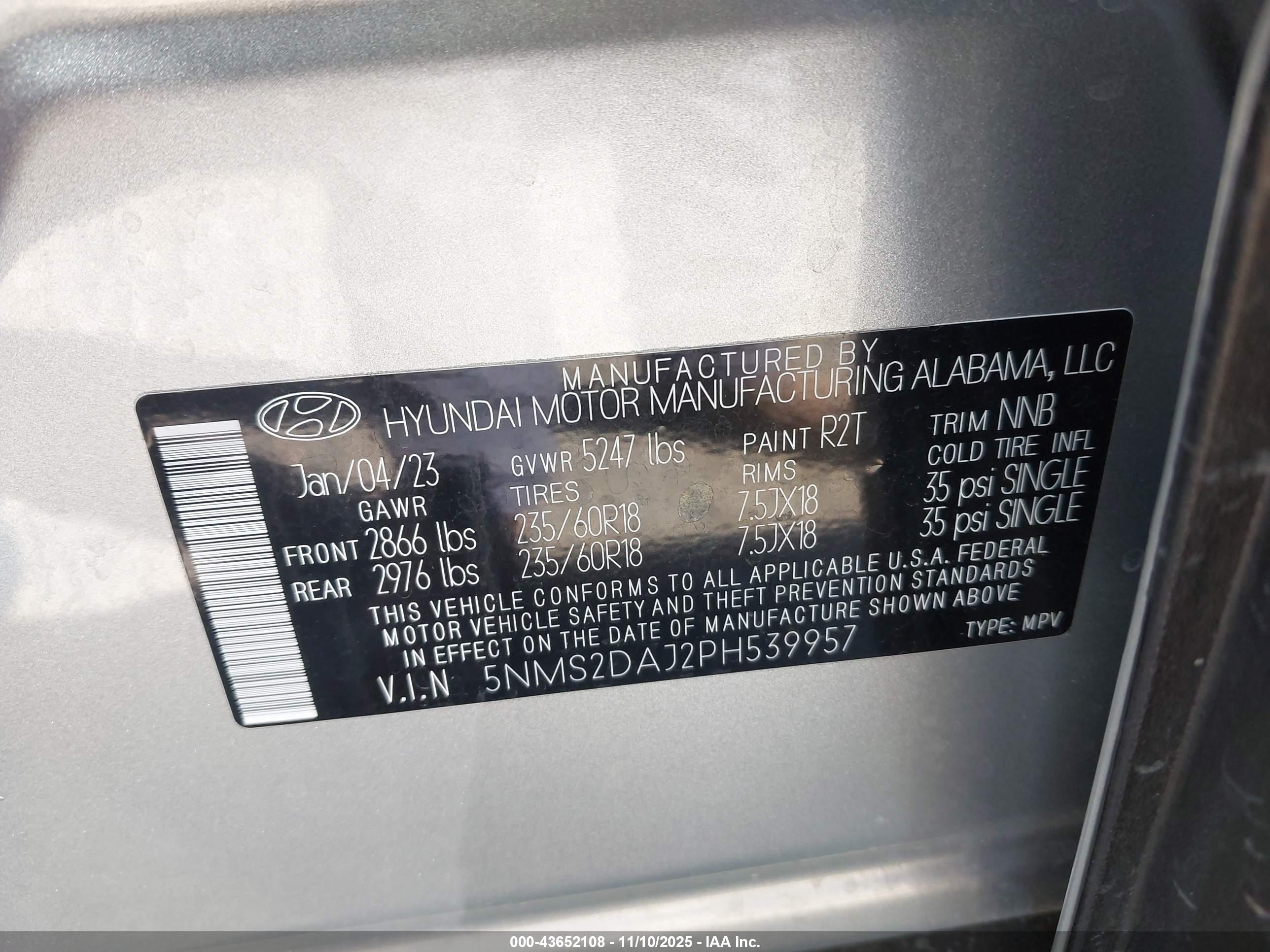HYUNDAI SANTA image 9
