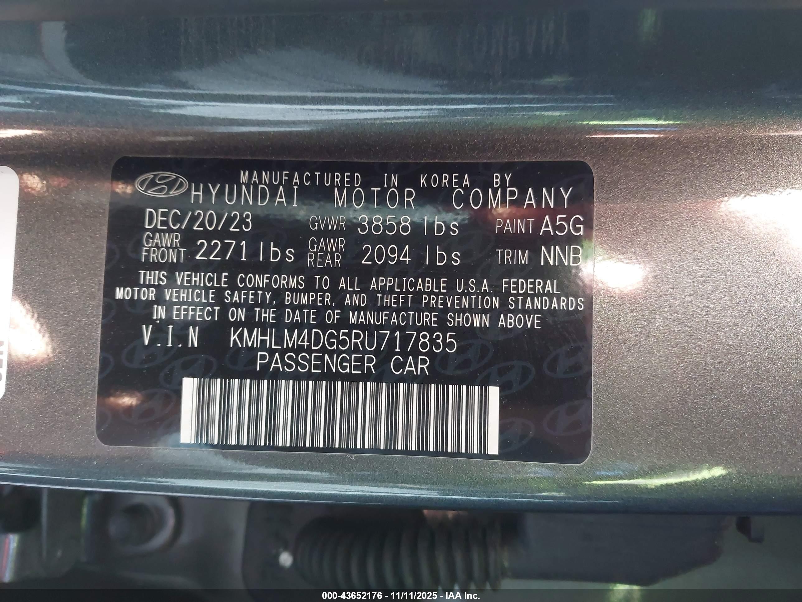 HYUNDAI ELANTRA image 9