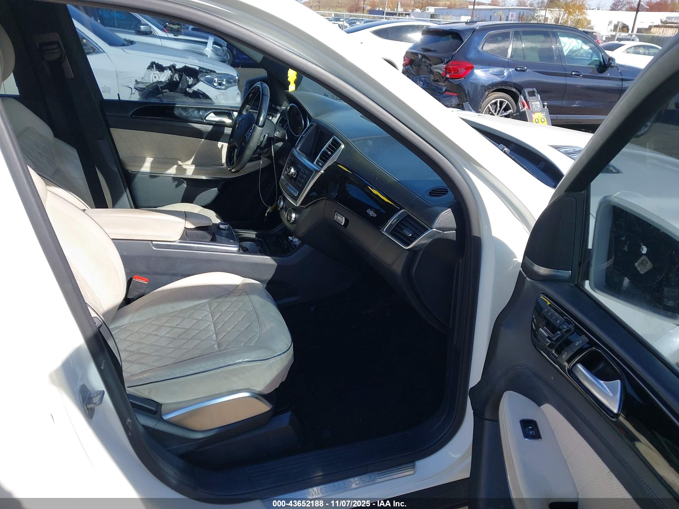 MERCEDES-BENZ GL-CLASS image 5