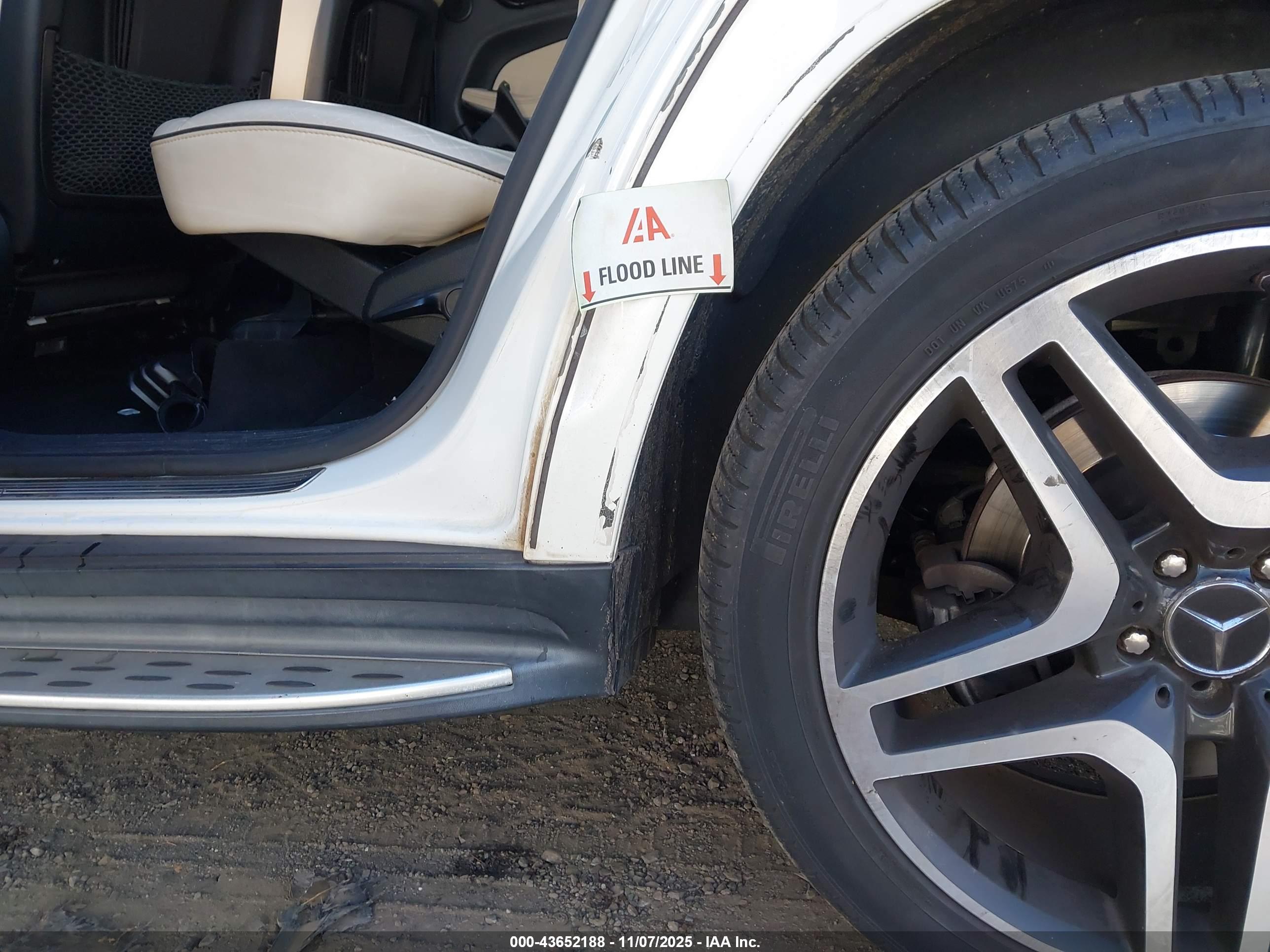 MERCEDES-BENZ GL-CLASS image 6