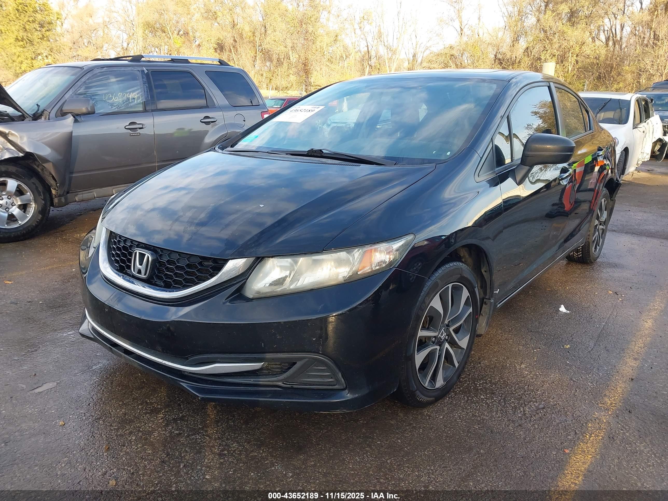 HONDA CIVIC image 2