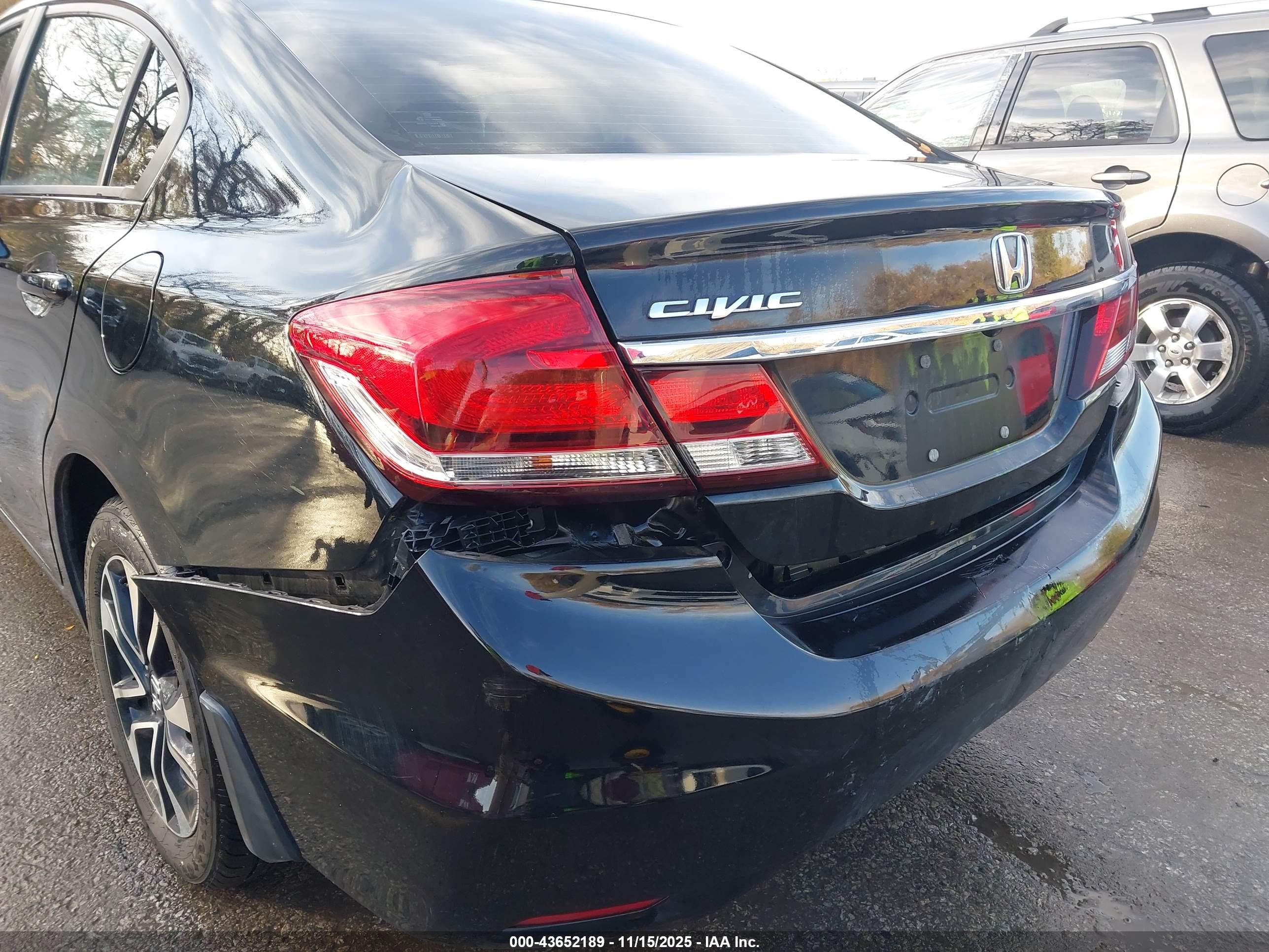 HONDA CIVIC image 6