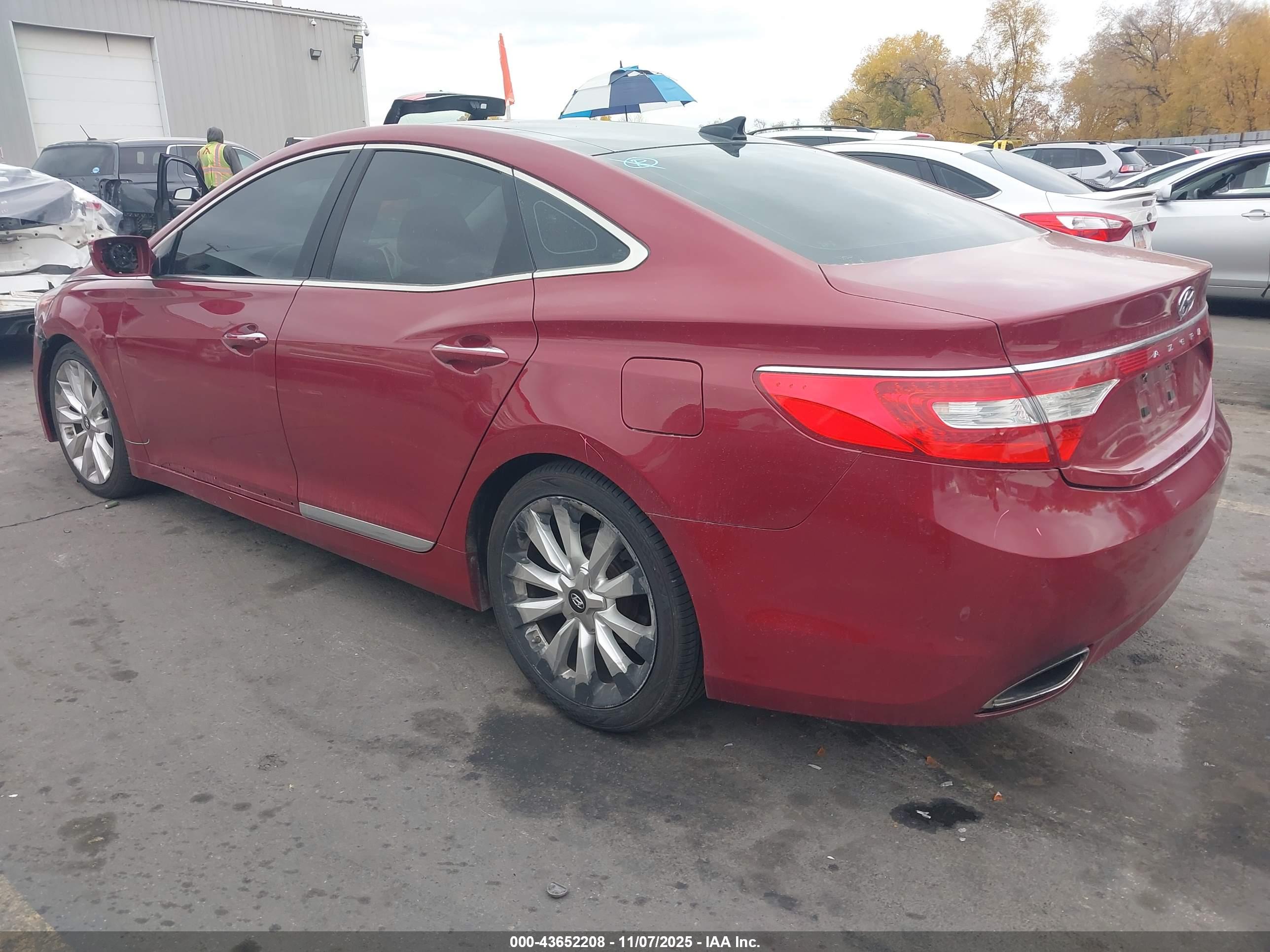 HYUNDAI AZERA image 3